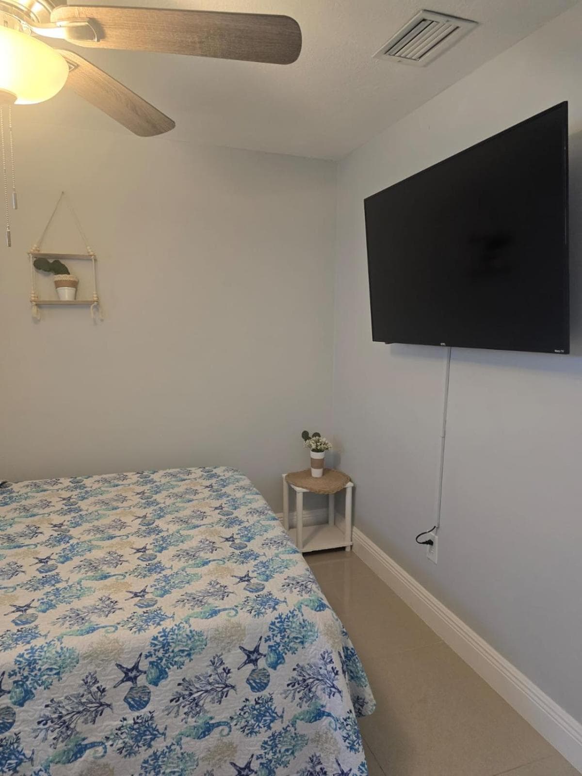 C & Y Guesthouse — 25