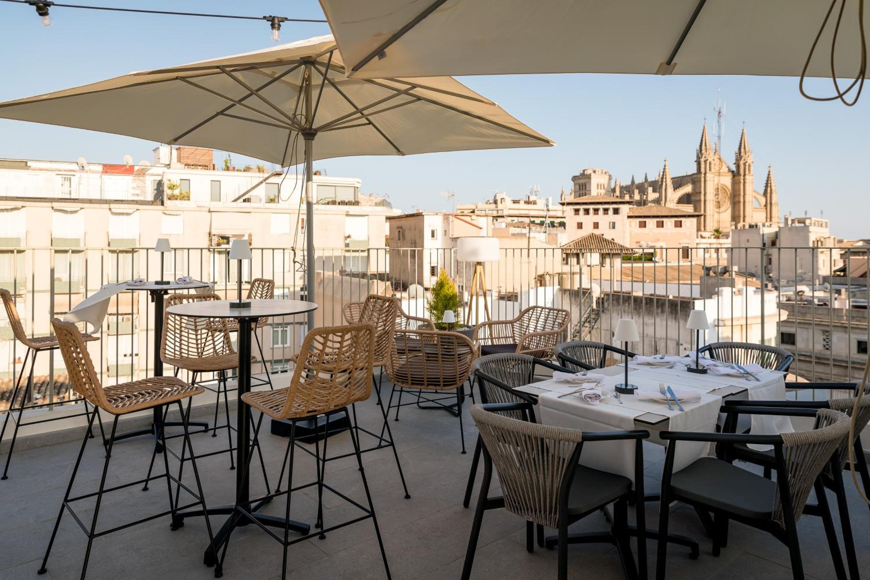 Nivia Born Boutique Hotel — 1