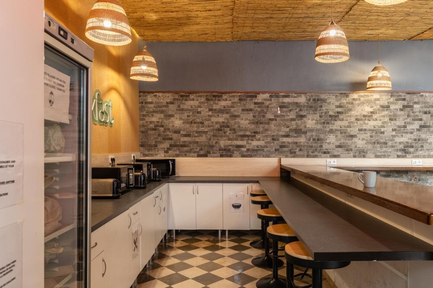 El Josemari Jugendherberge - Albergue Juvenil — 23