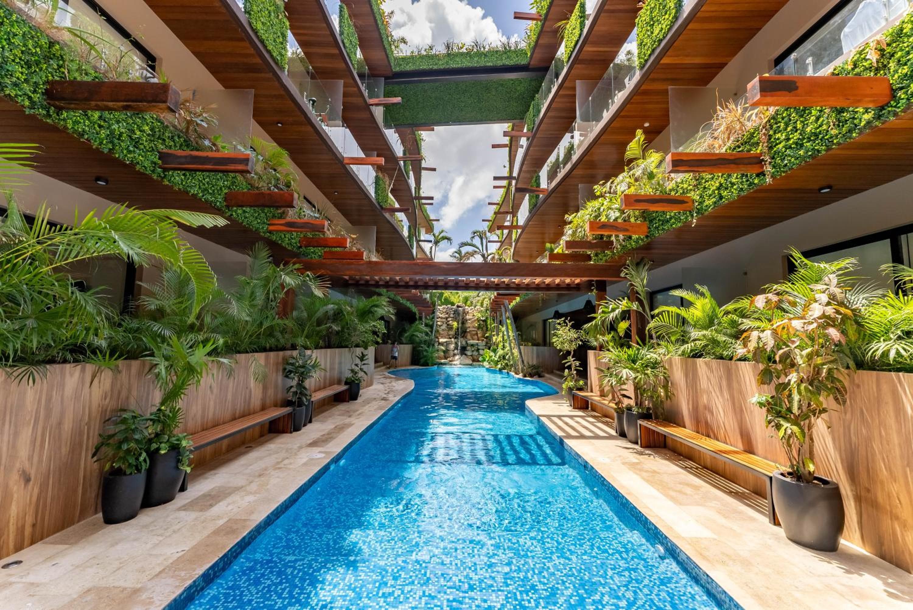 Menesse Apartments — 2