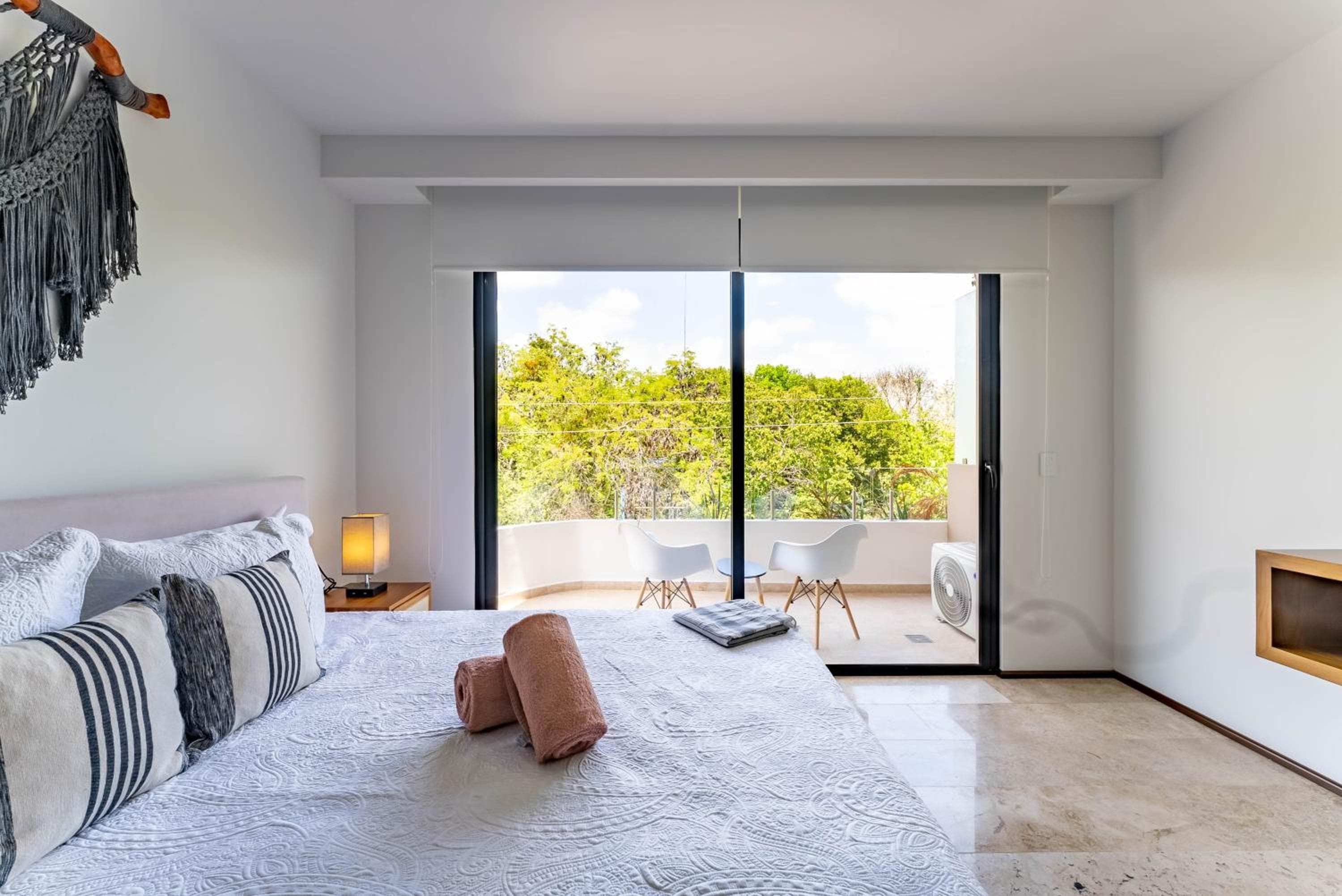 Menesse Apartments — 24