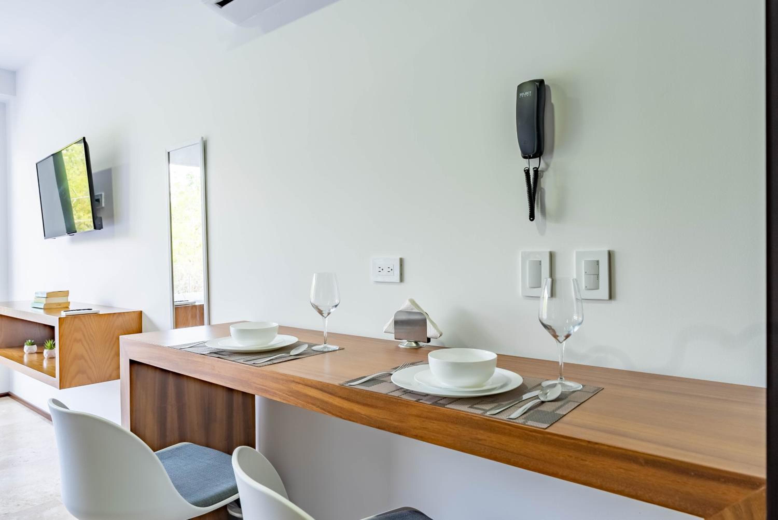 Menesse Apartments — 19