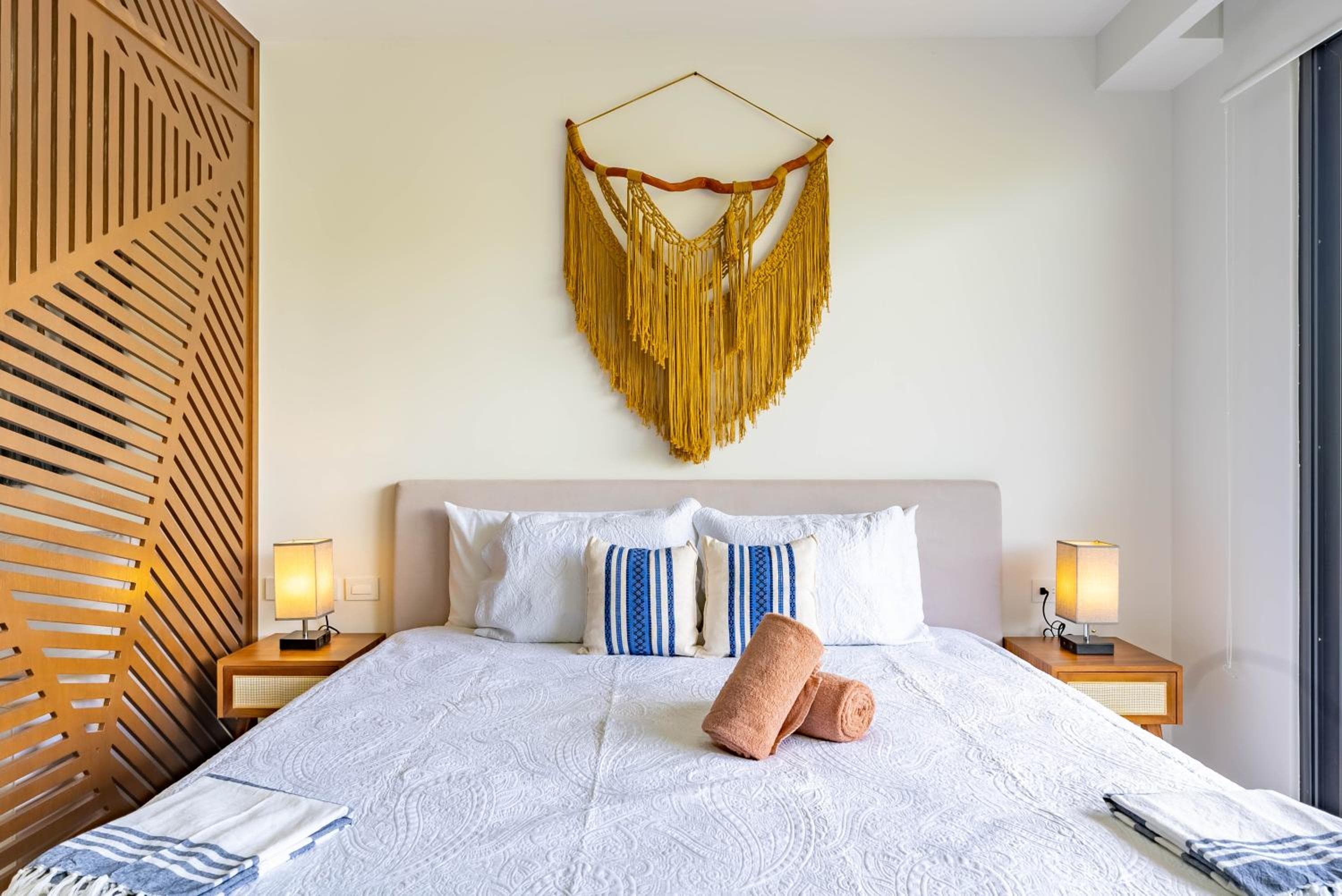 Menesse Apartments — 21