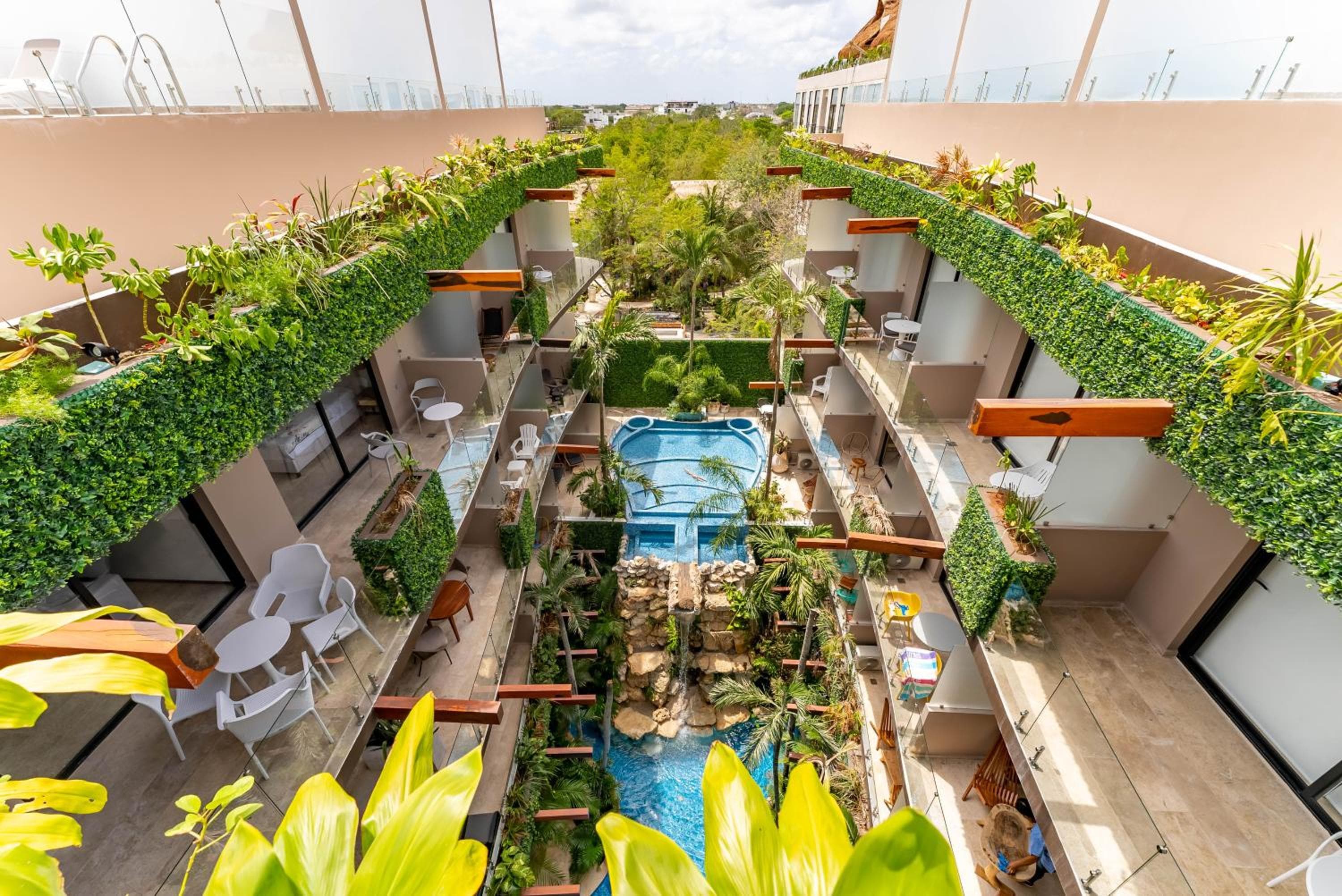 Menesse Apartments — 28