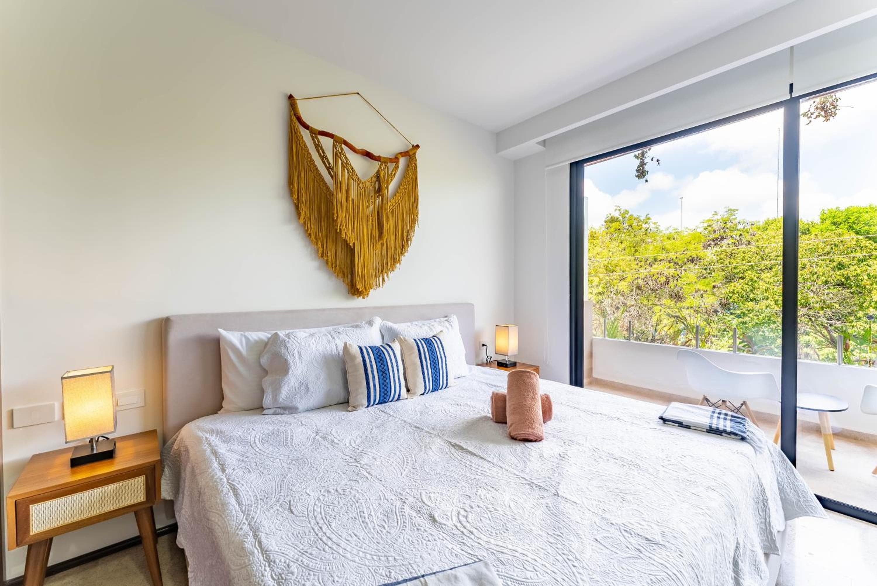 Menesse Apartments — 29