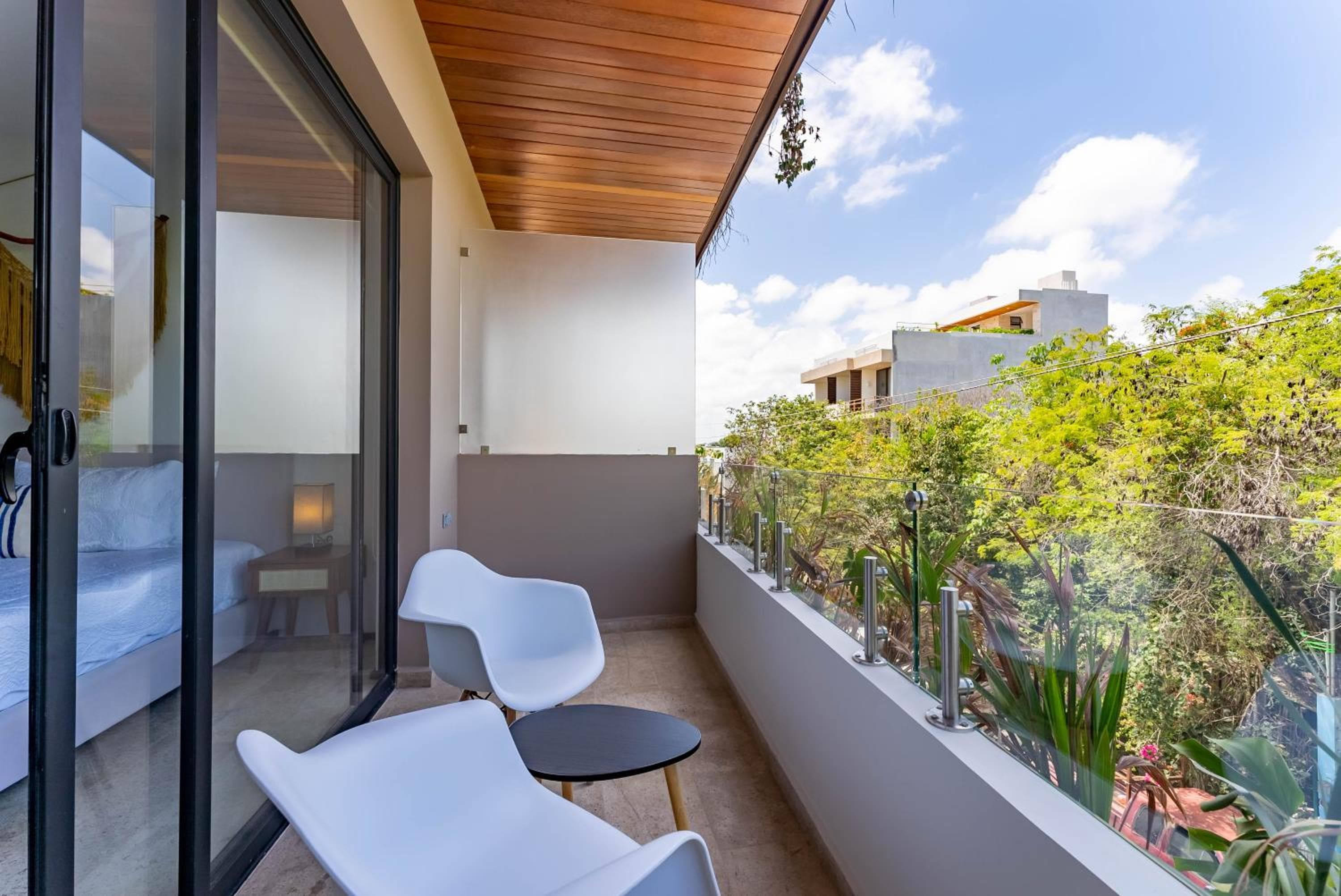 Menesse Apartments — 13