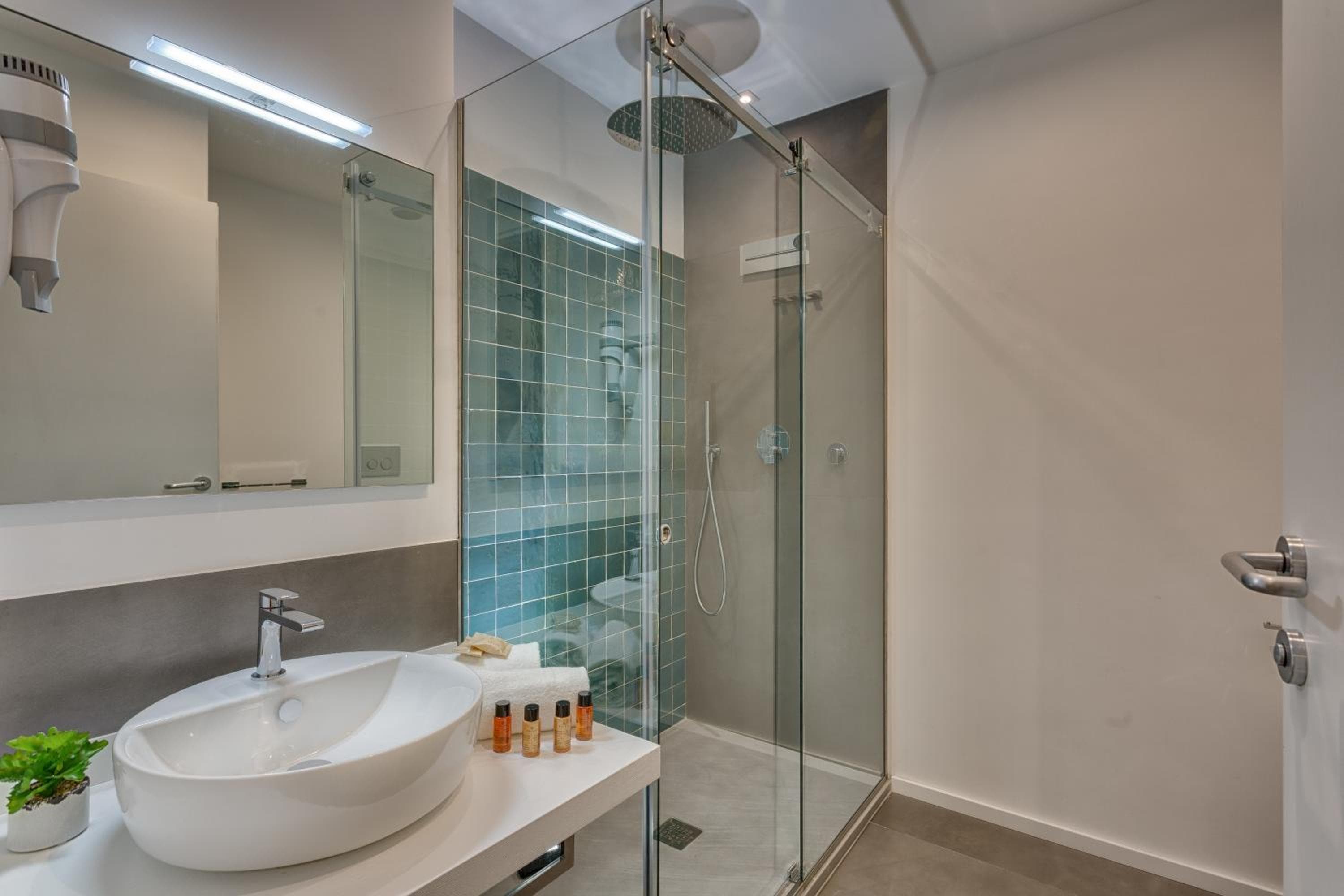 Navona Theatre Hotel — 15