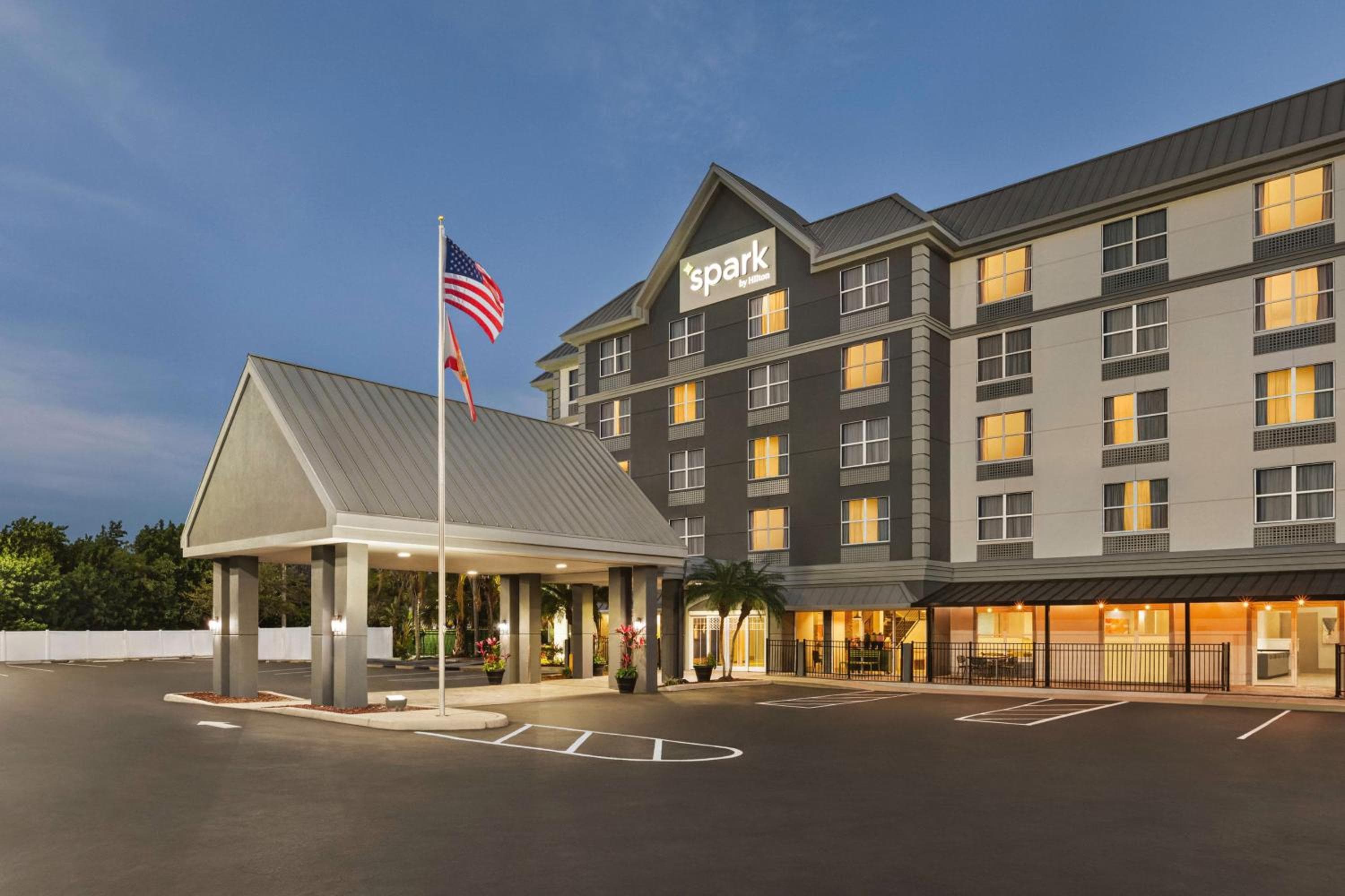Spark by Hilton Orlando Universal Blvd — 12
