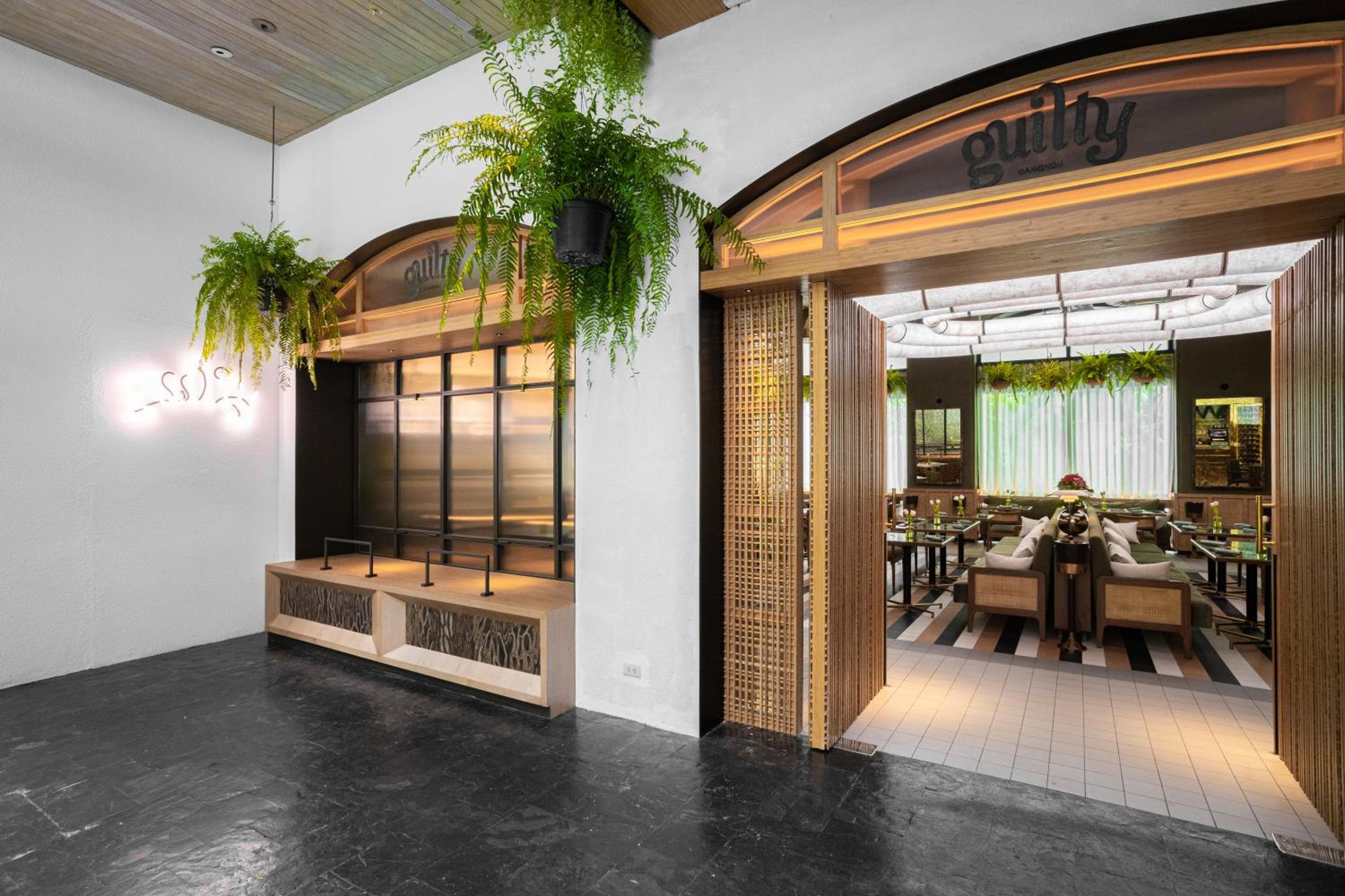 Anantara Siam Bangkok Hotel — 18