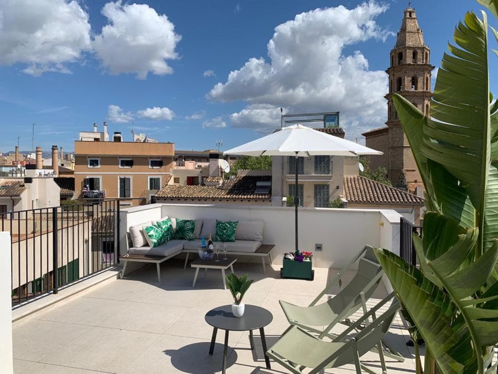 Boutique Hotel Petit Montisión — 24