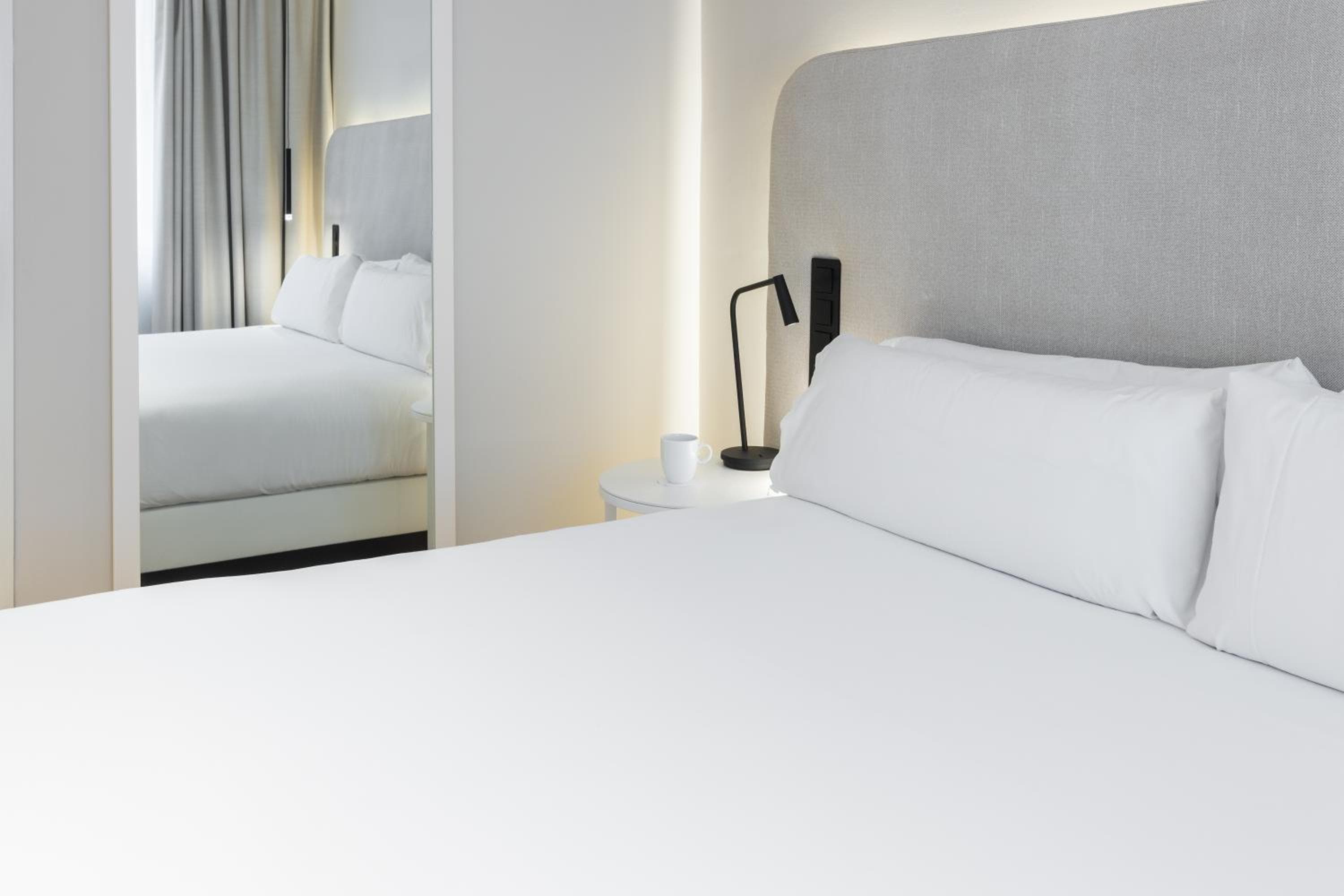 Hotel Royal Ramblas — 26