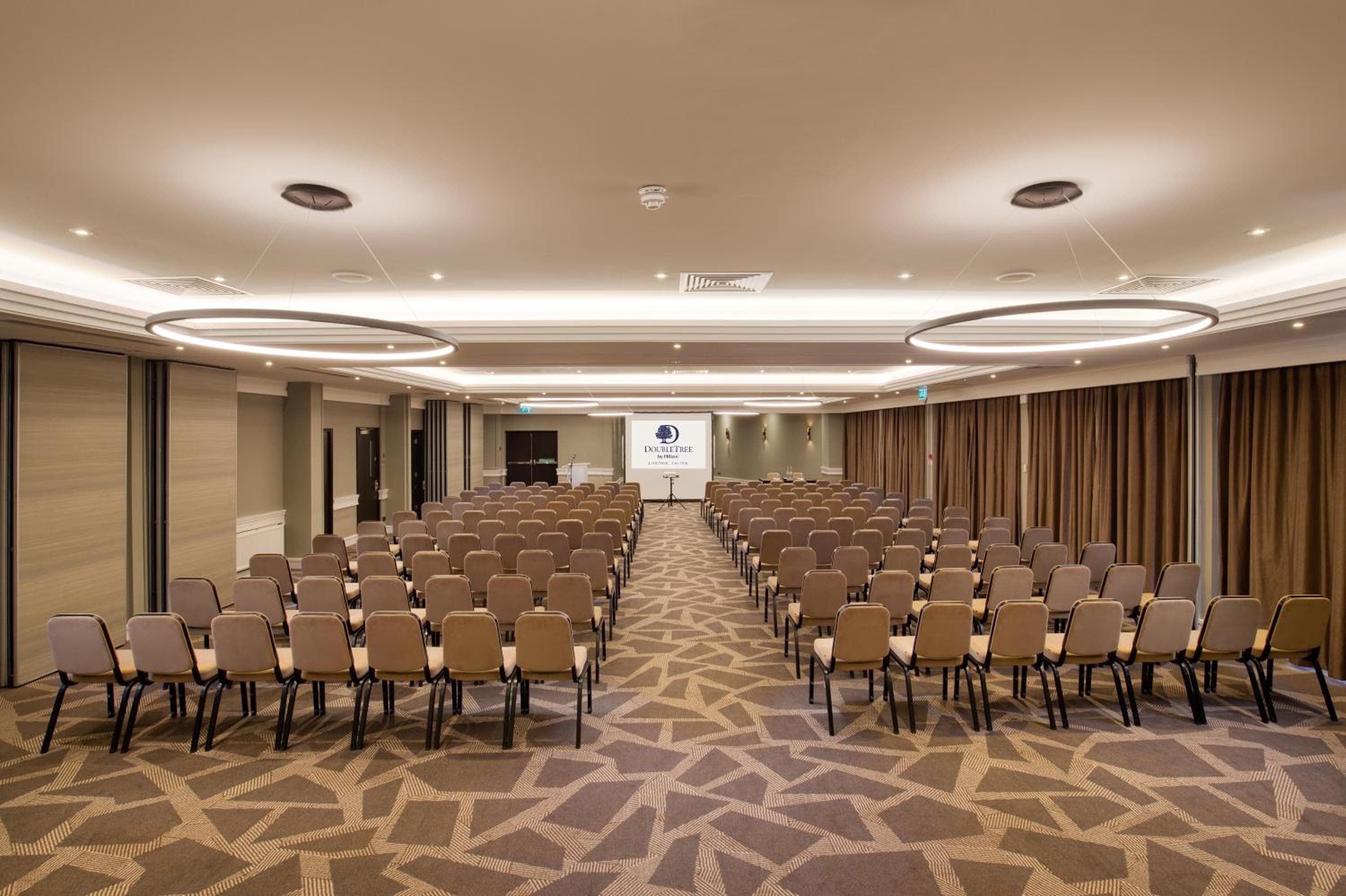 DoubleTree by Hilton Londres-Ealing — 5