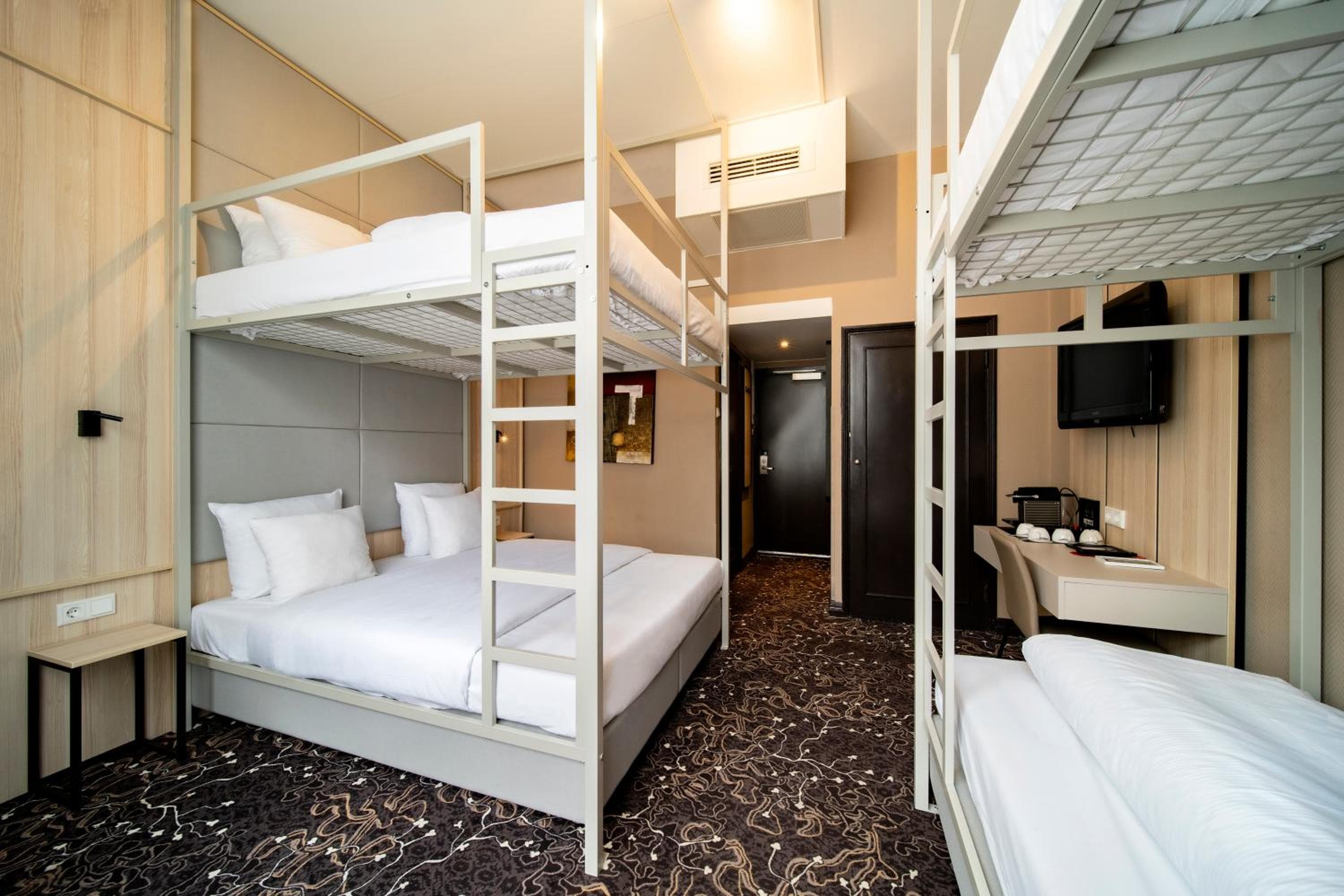 Das Alfred Hotel — 10