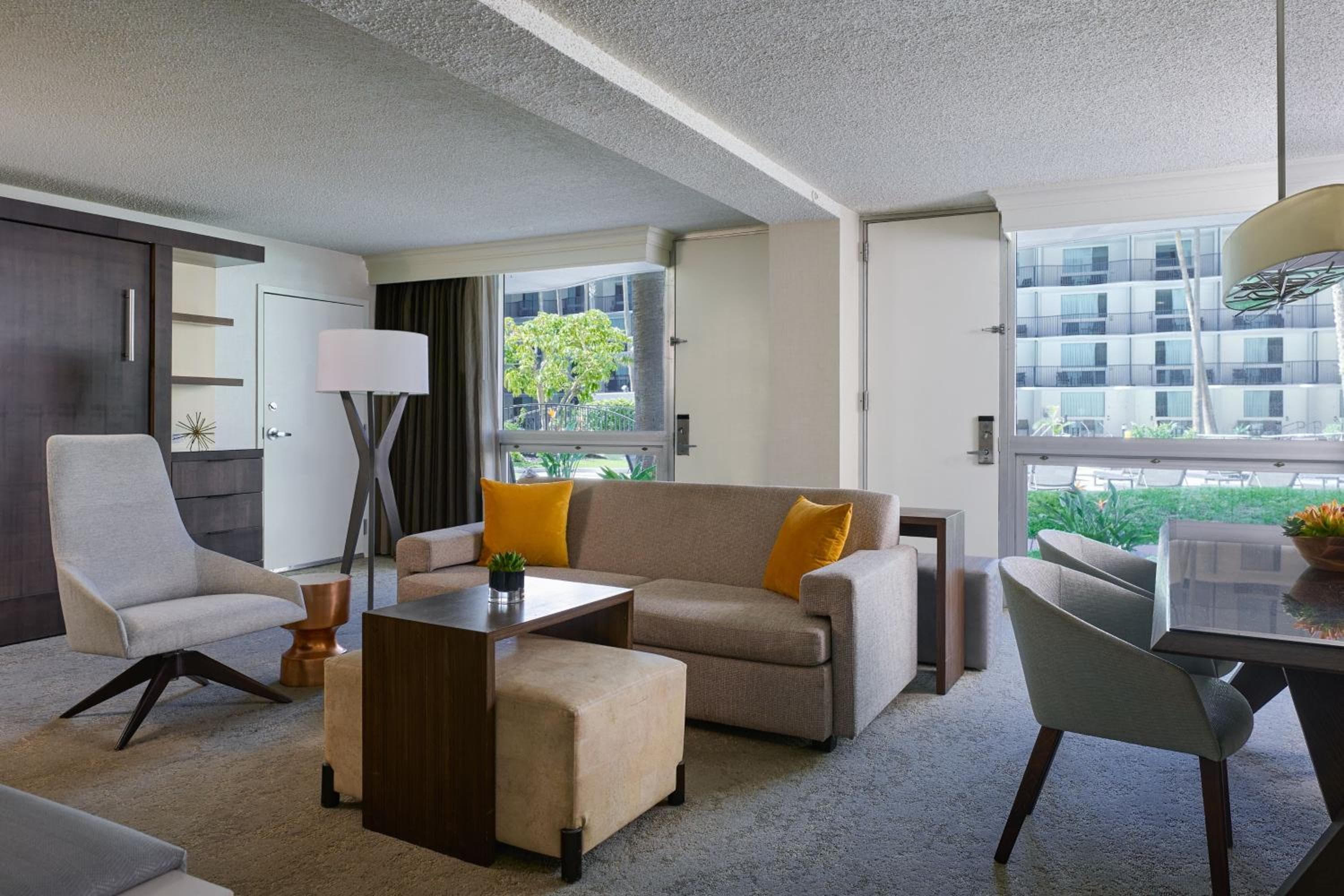 Los Angeles Airport Marriott — 28