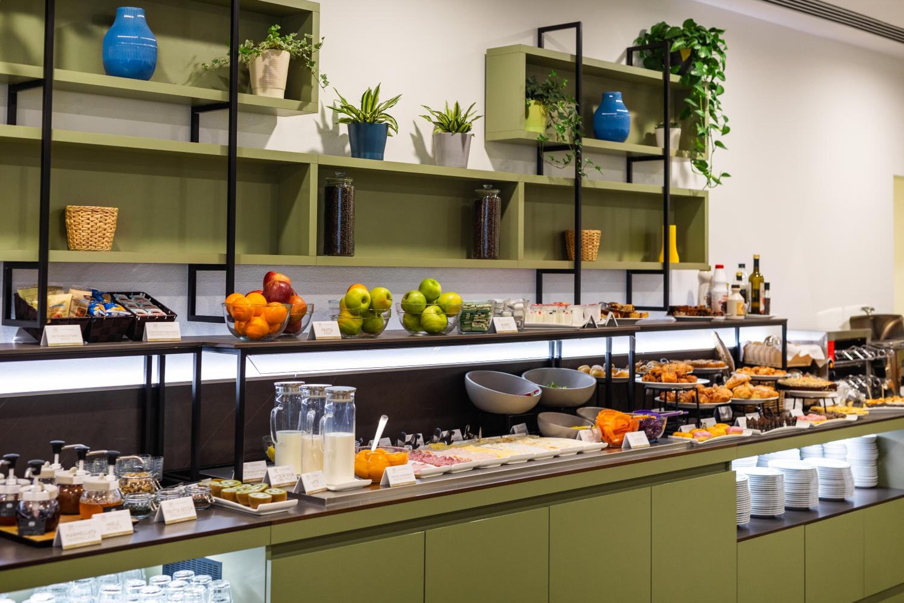IH Hotels Milano Centrale — 12