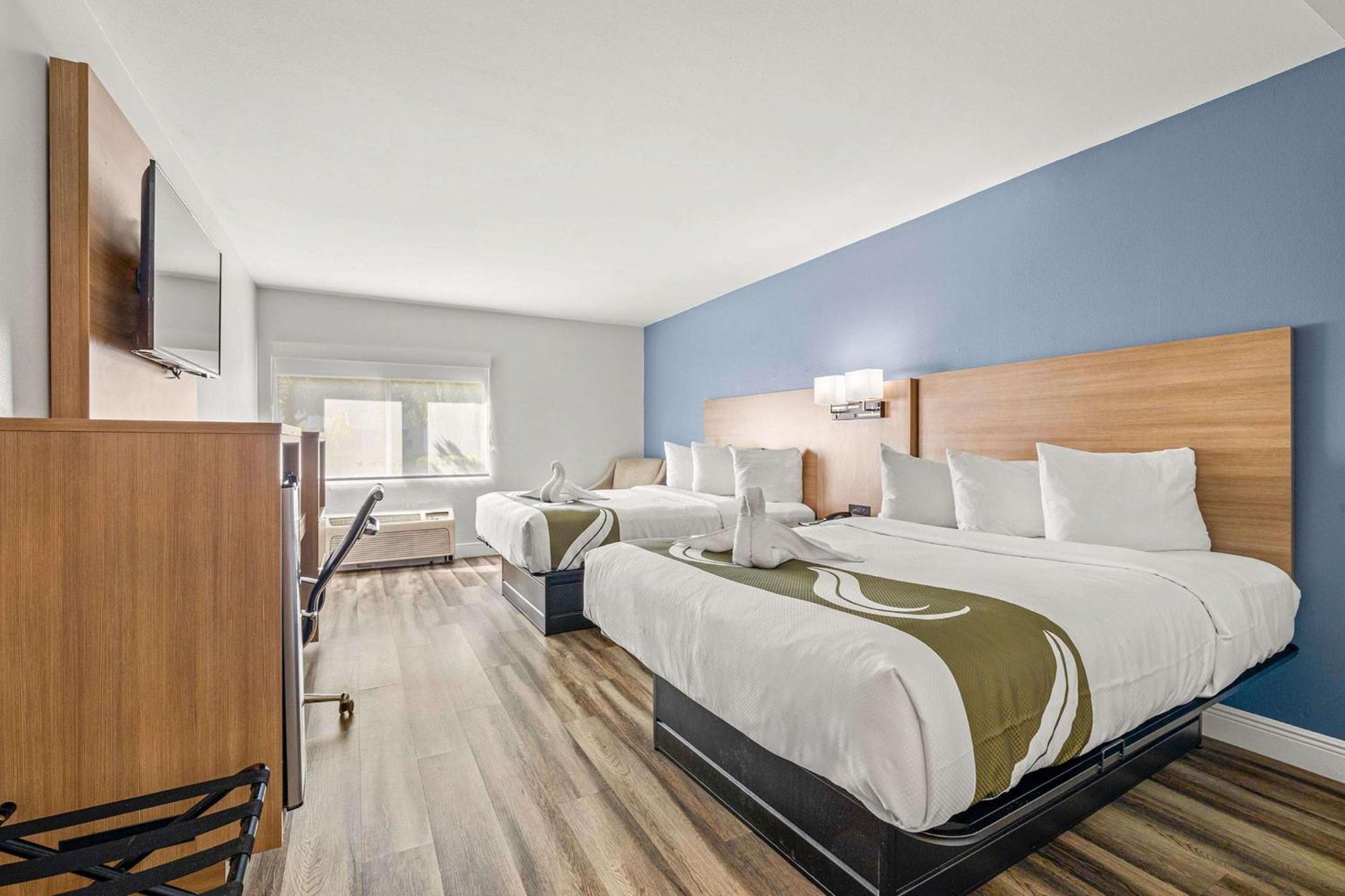 Quality Inn & Suites Tampa near Fairgrounds and Casino — 25
