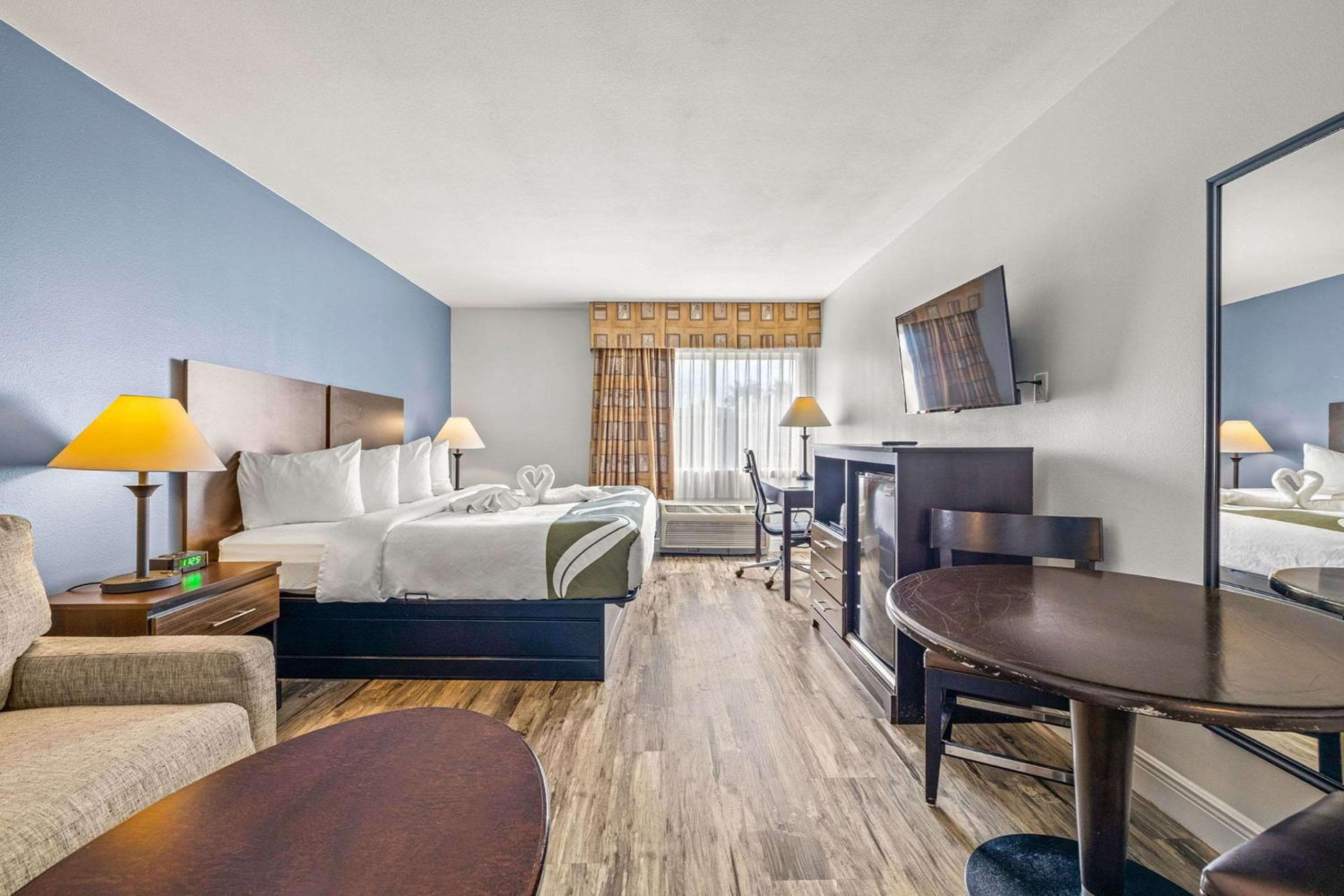 Quality Inn & Suites Tampa near Fairgrounds and Casino — 12