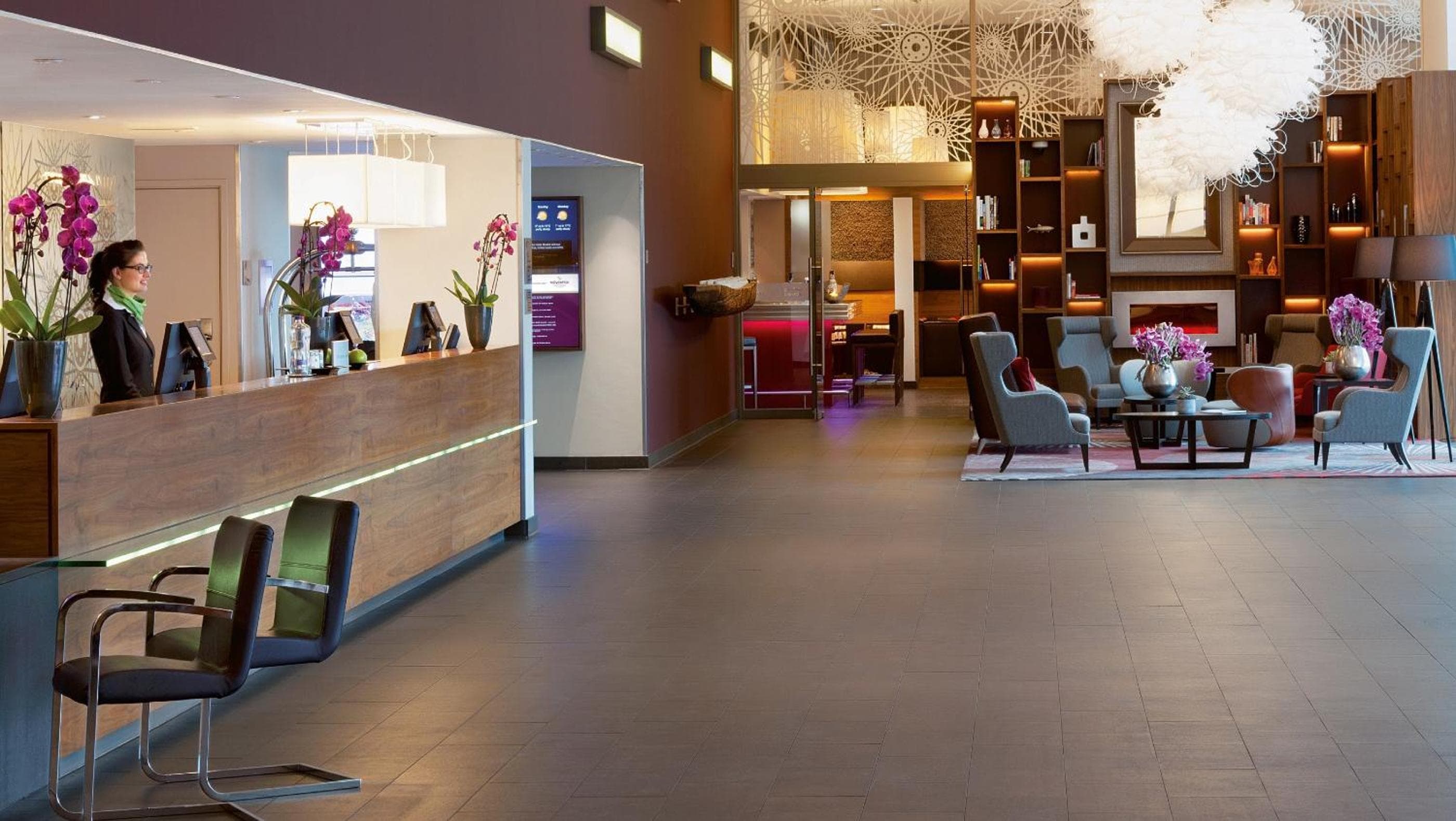Mövenpick Hotel Amsterdam City Centre — 17