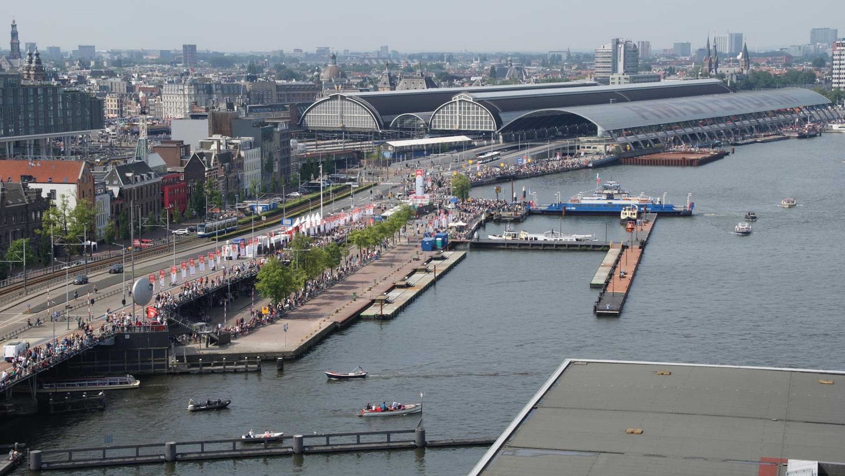 Mövenpick Hotel Amsterdam City Centre — 3