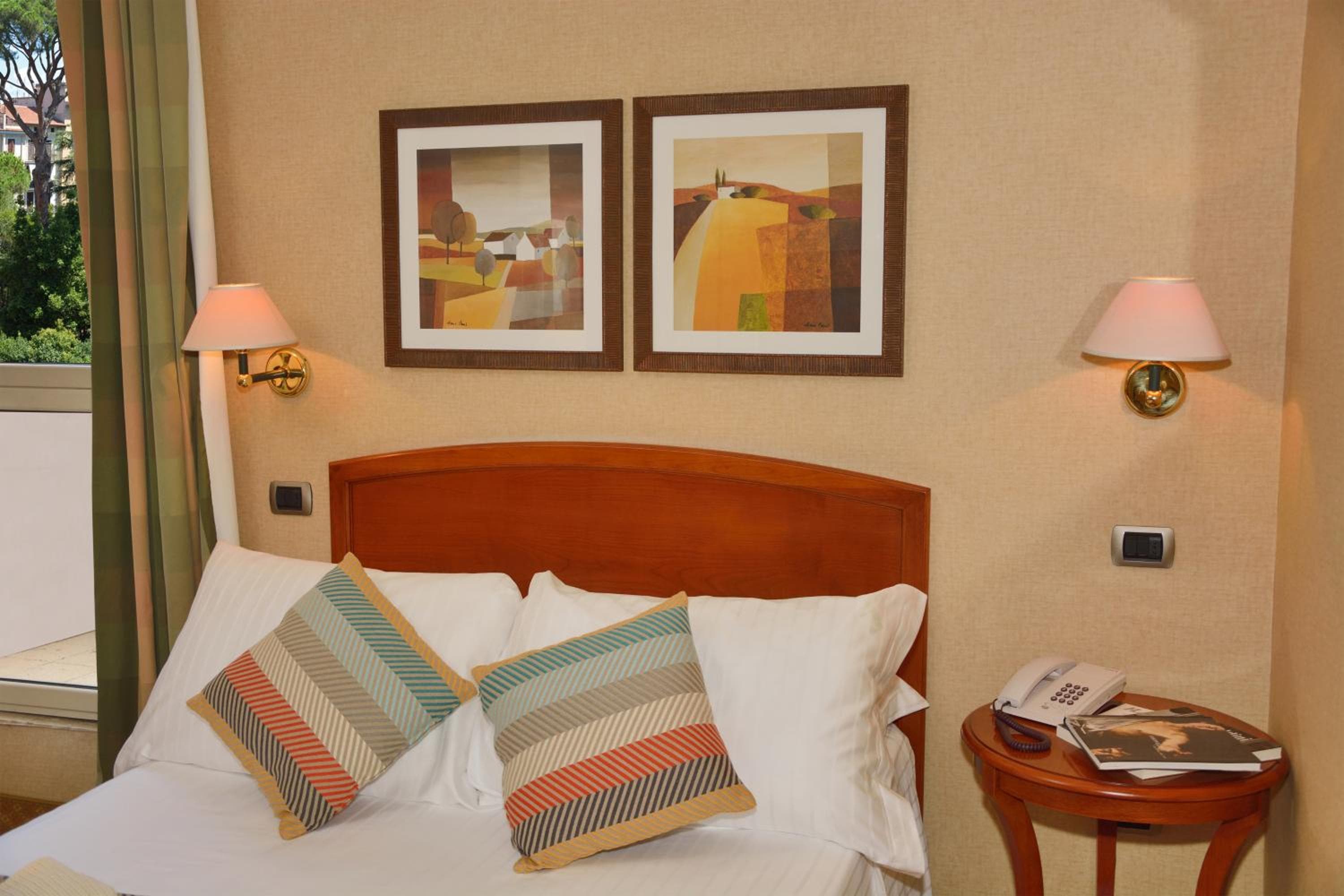 LH Hotel Lloyd Roma — 23