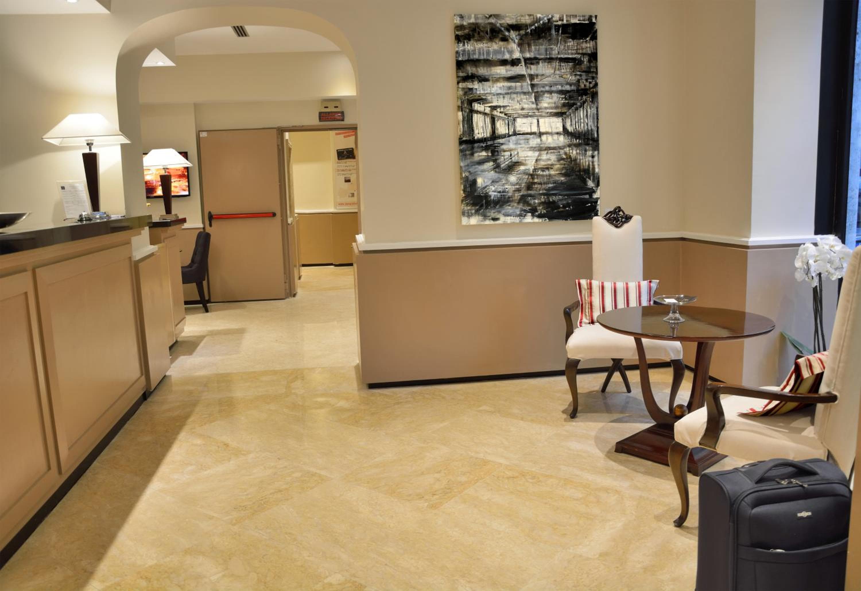LH Hotel Lloyd Roma — 13