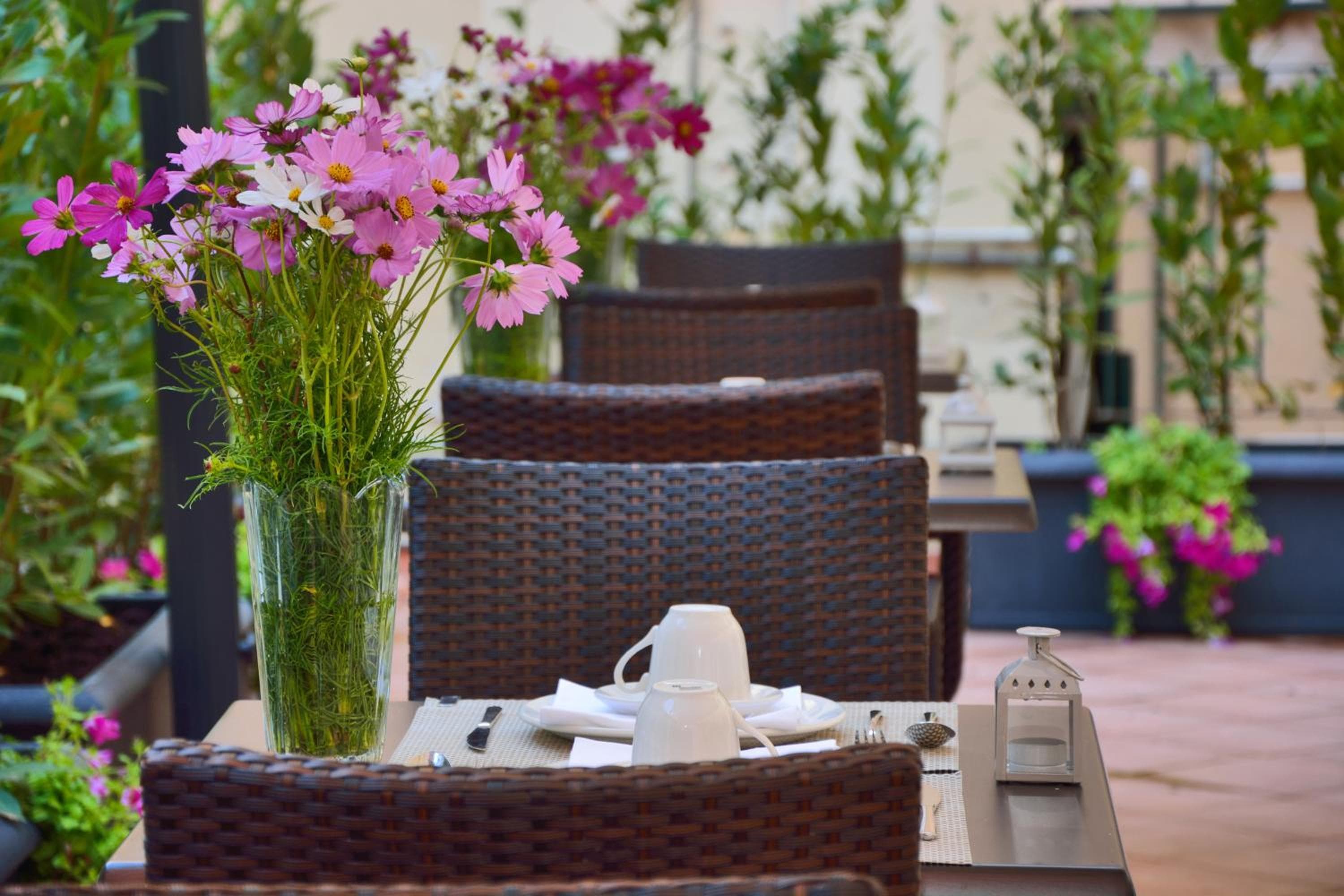 LH Hotel Lloyd Roma — 18