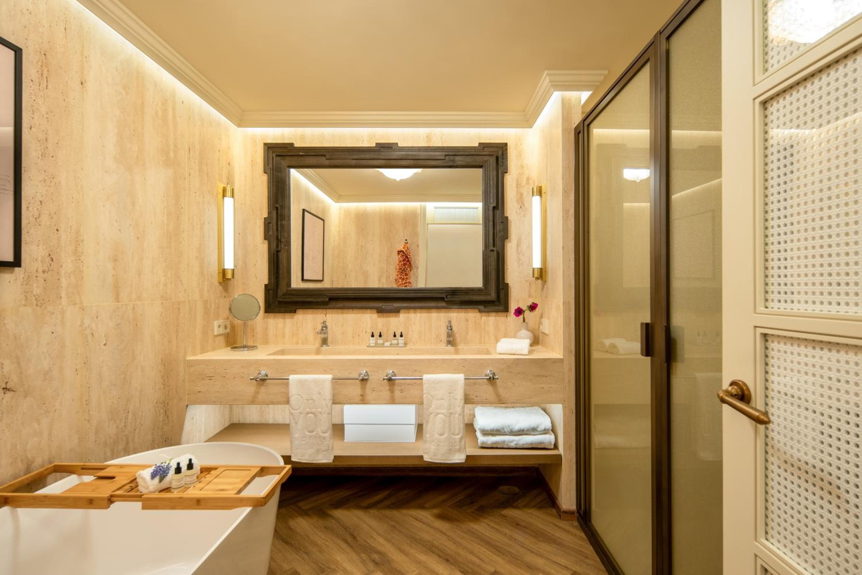 Only YOU Hotel Sevilla — 11