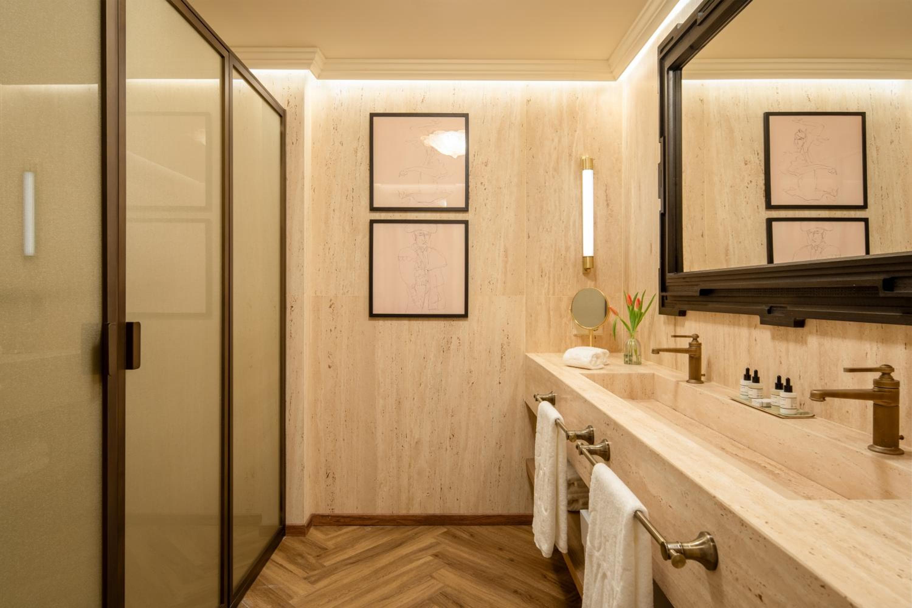 Only YOU Hotel Sevilla — 26