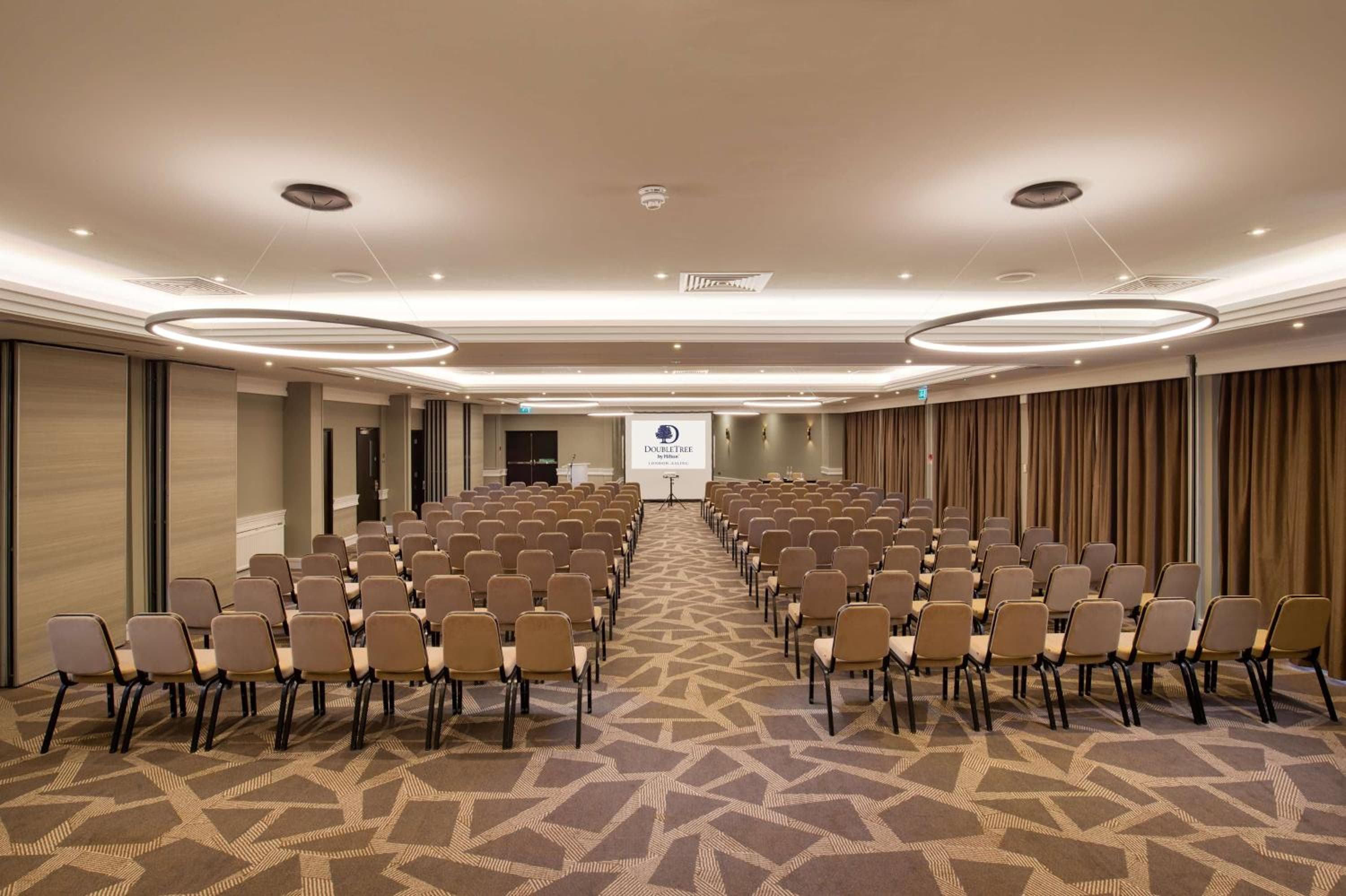 DoubleTree by Hilton Londres-Ealing — 9