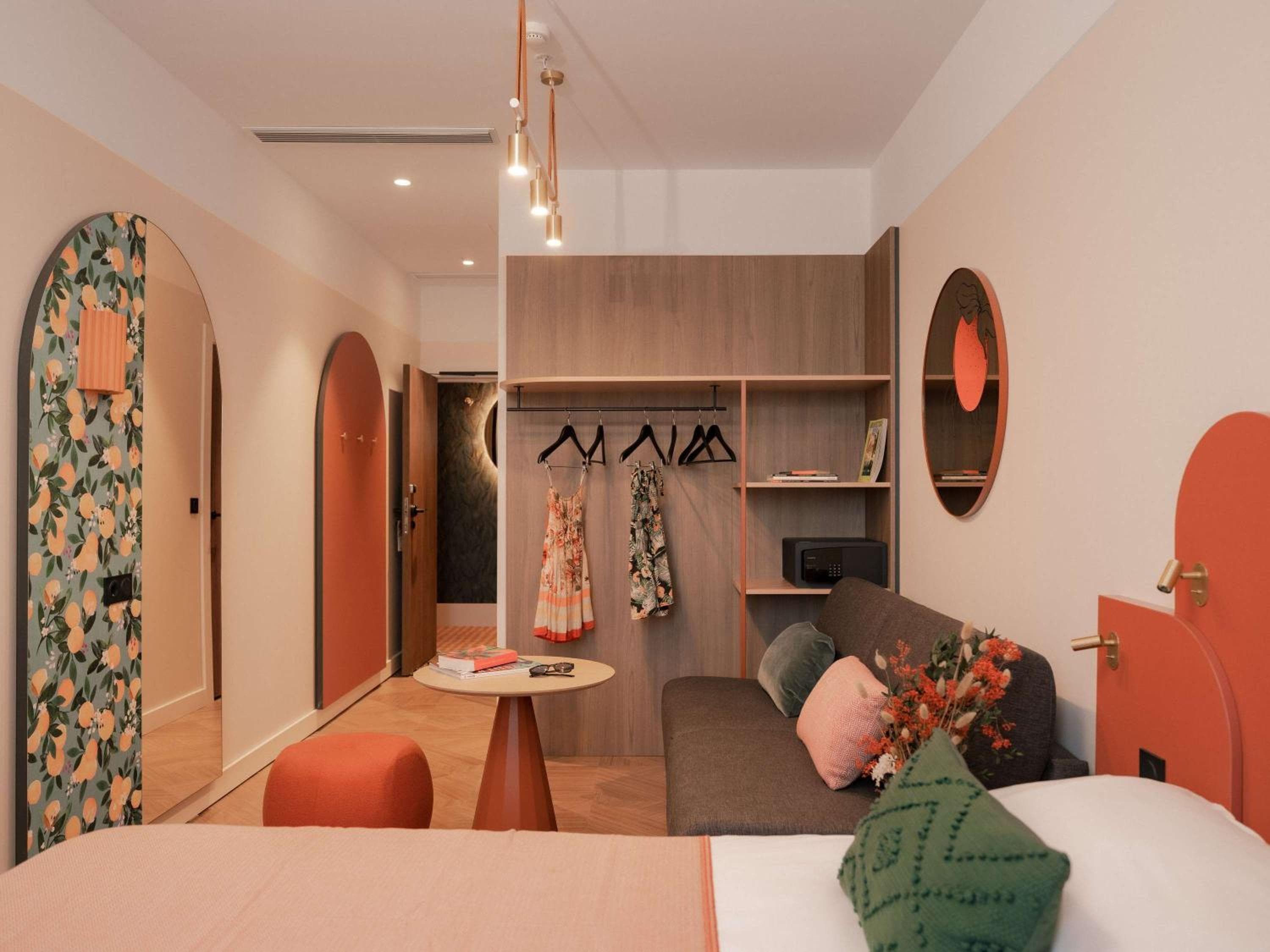 Ibis Styles Siviglia Città Santa Justa — 10