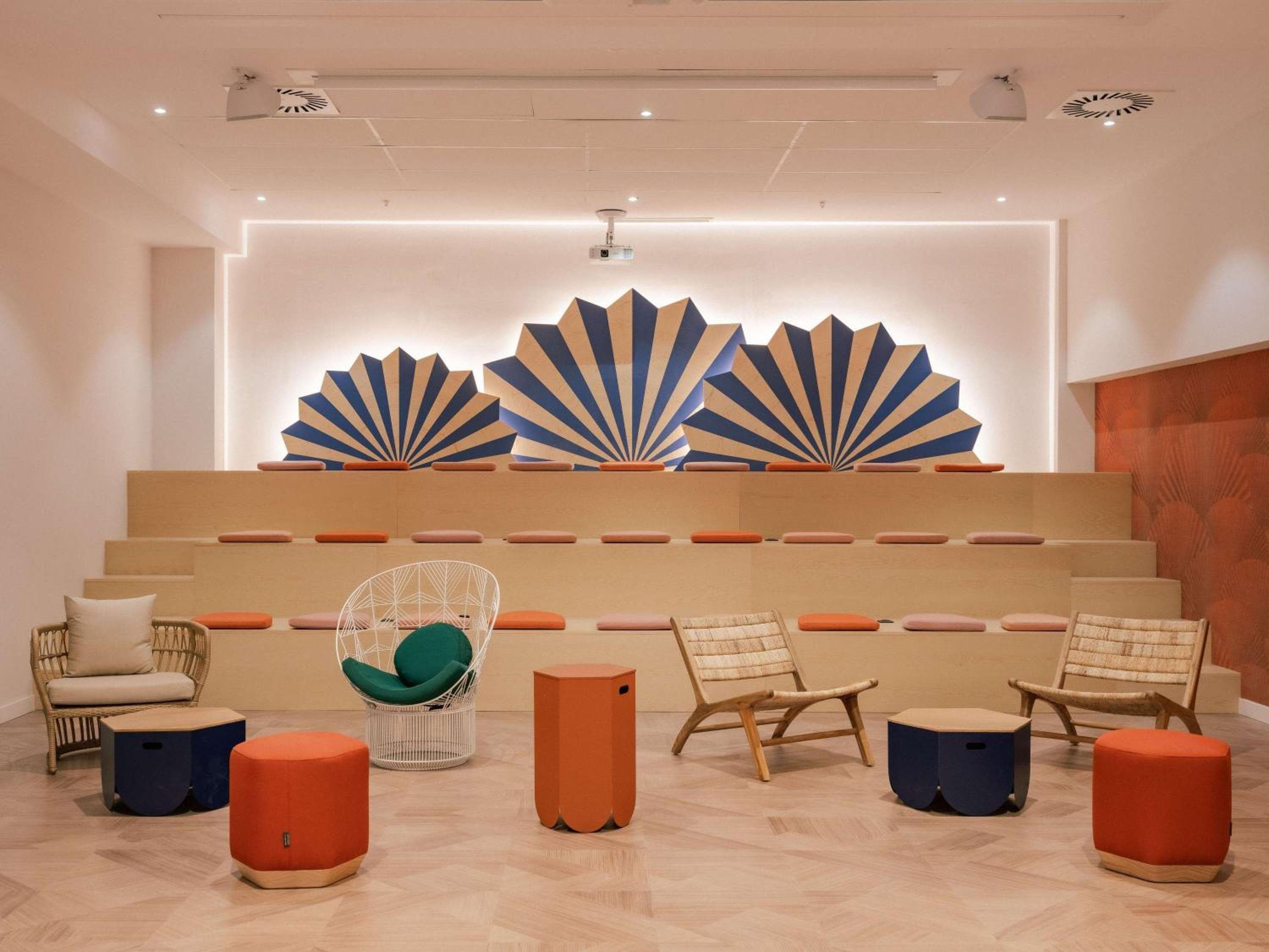 Ibis Styles Siviglia Città Santa Justa — 14