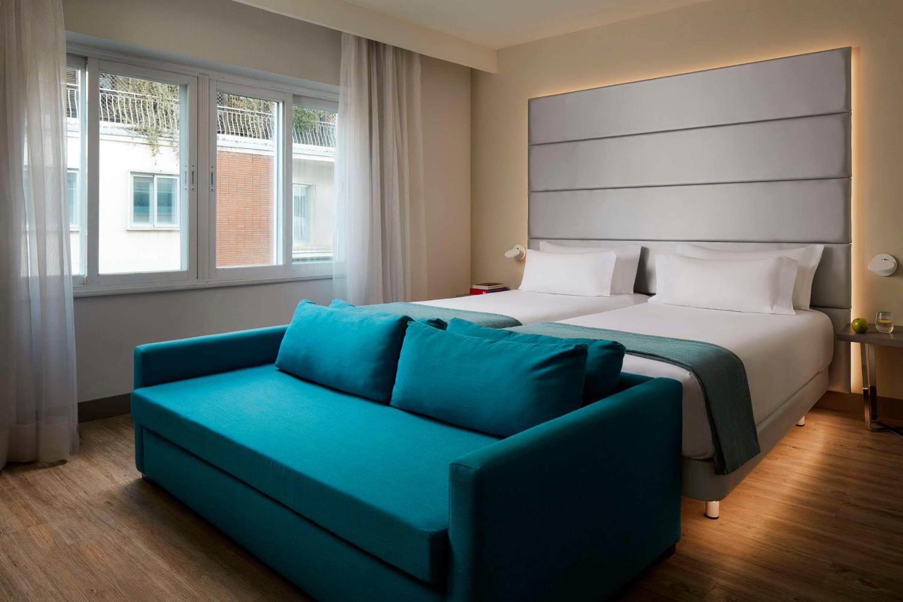 NH Madrid Zurbano — 7
