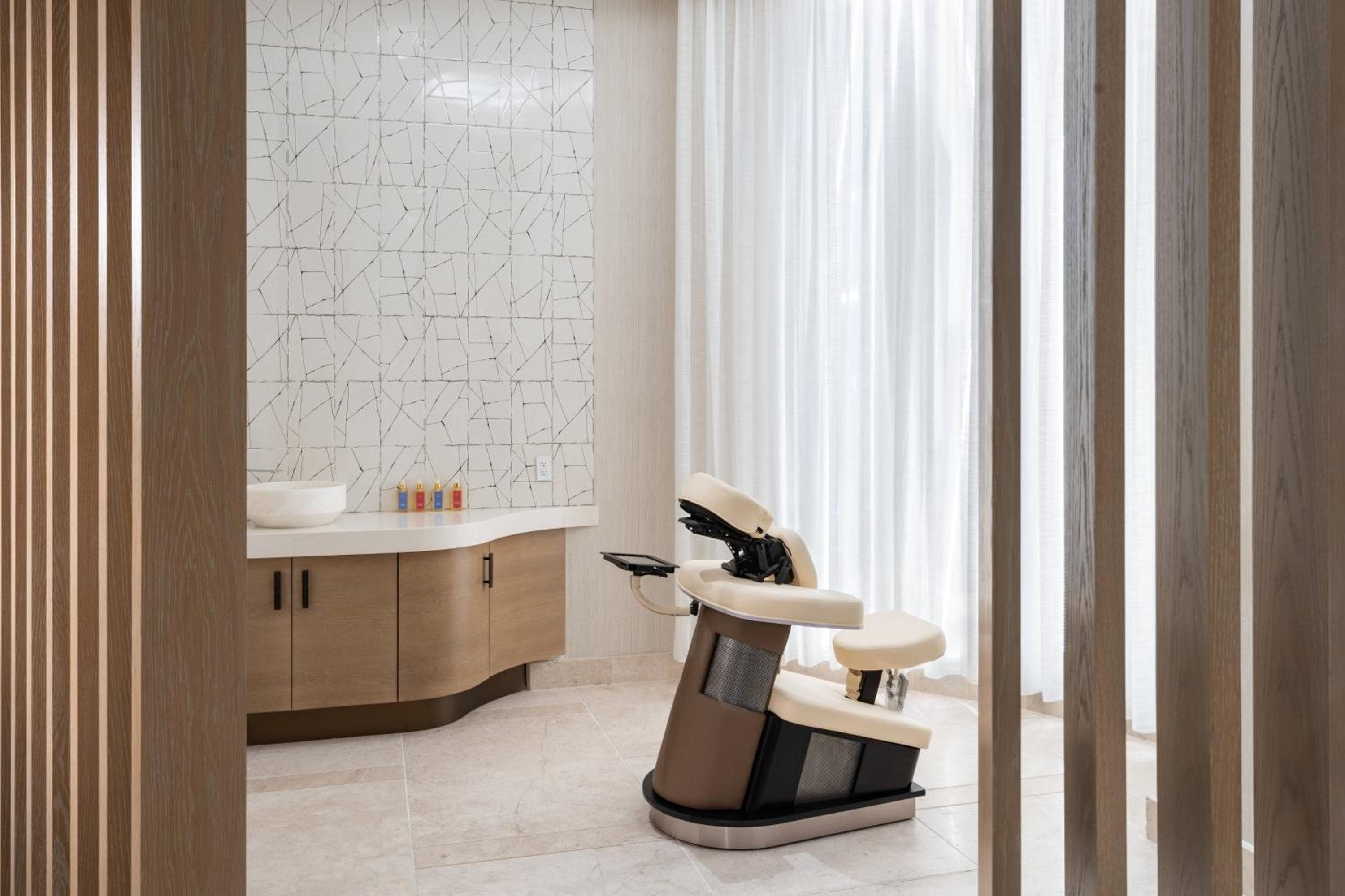 JW Marriott Orlando Bonnet Creek Resort & Spa — 8