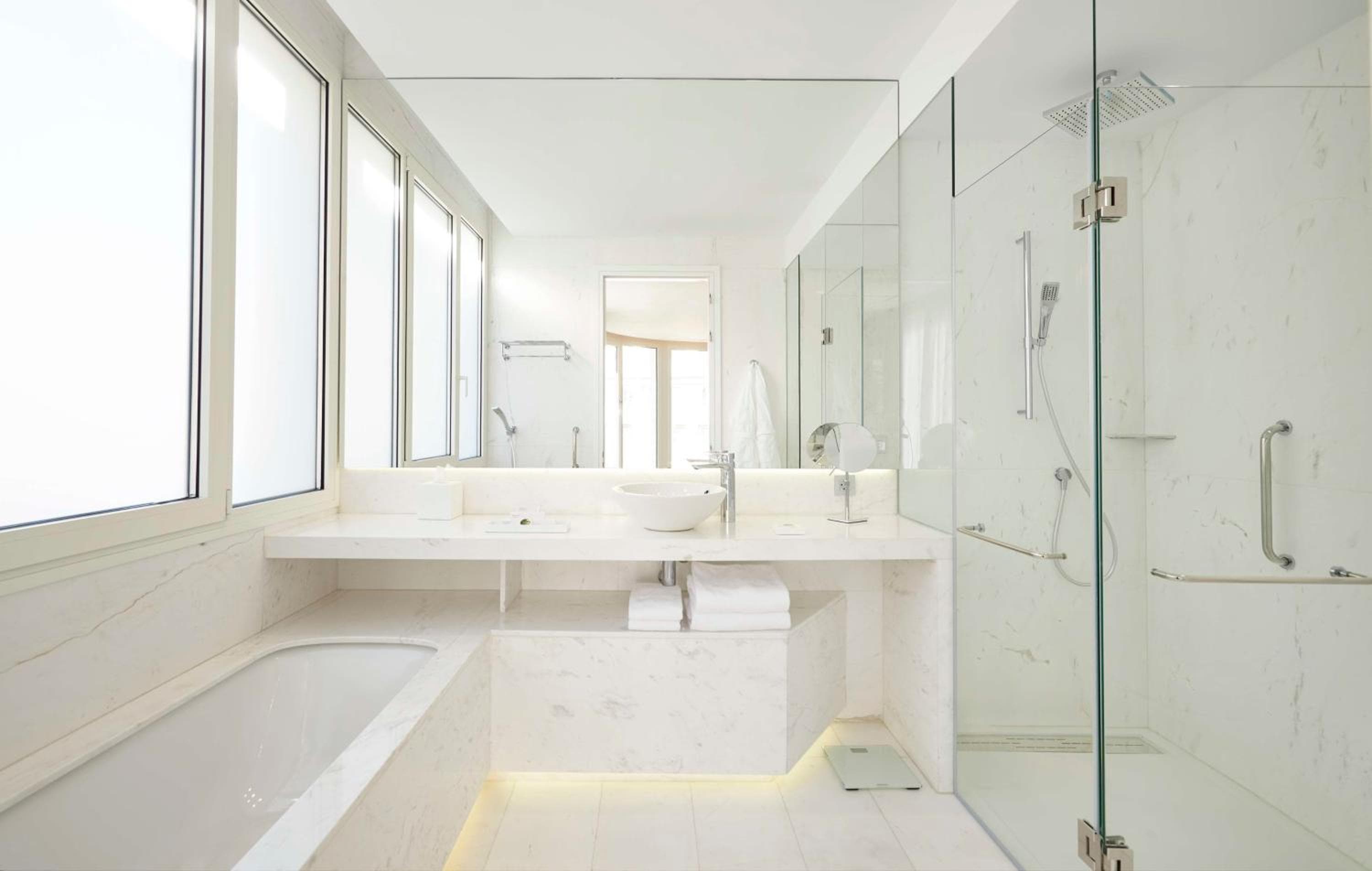 Hyatt Centric Gran Via Madrid — 18