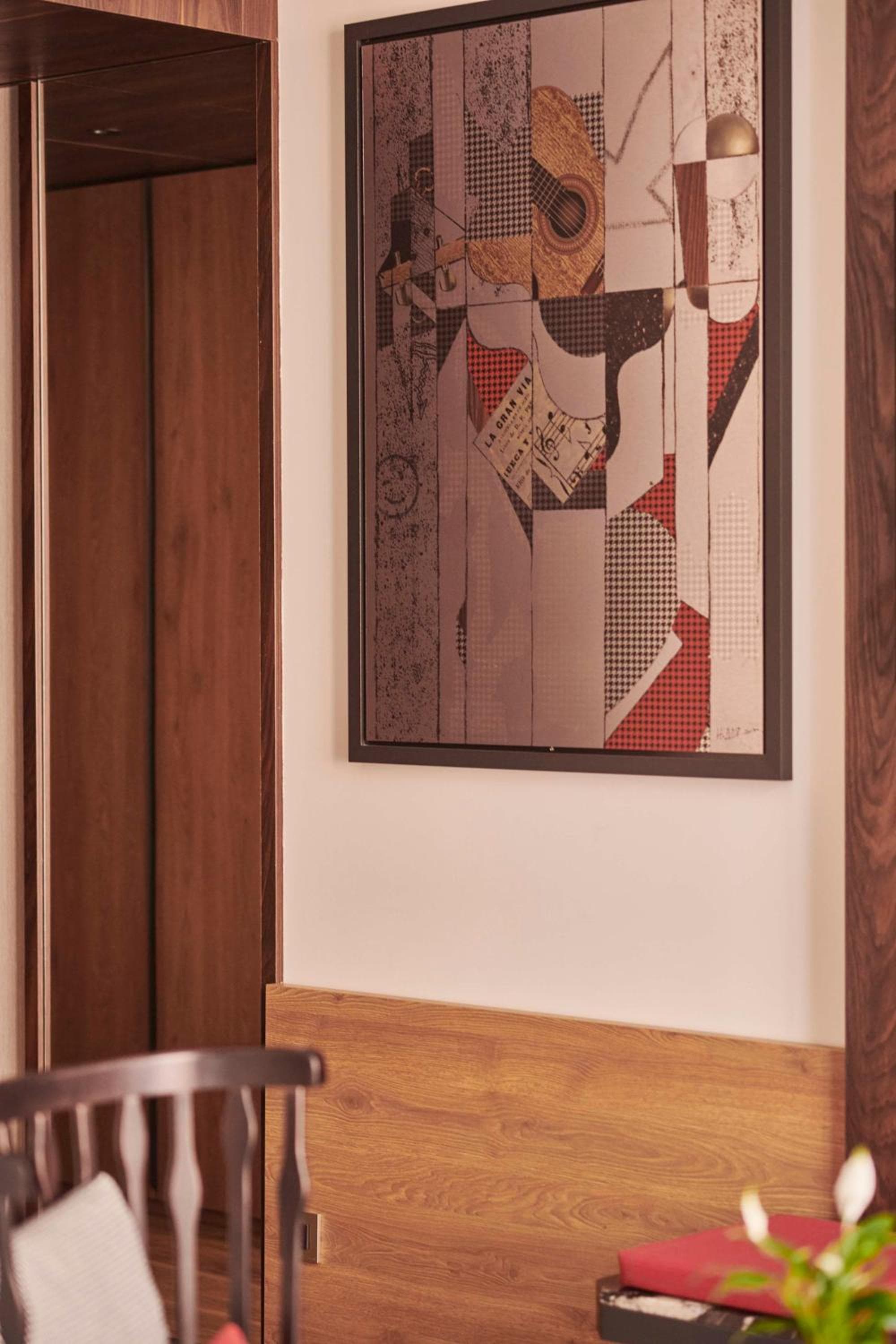 Hyatt Centric Gran Via Madrid — 9