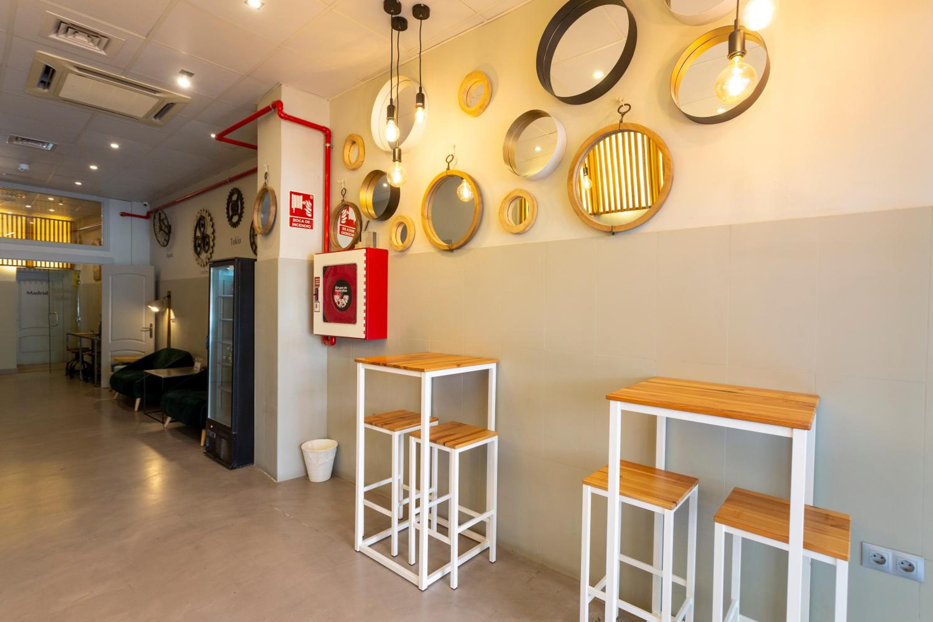 Malaga Stop Hostel AB — 5