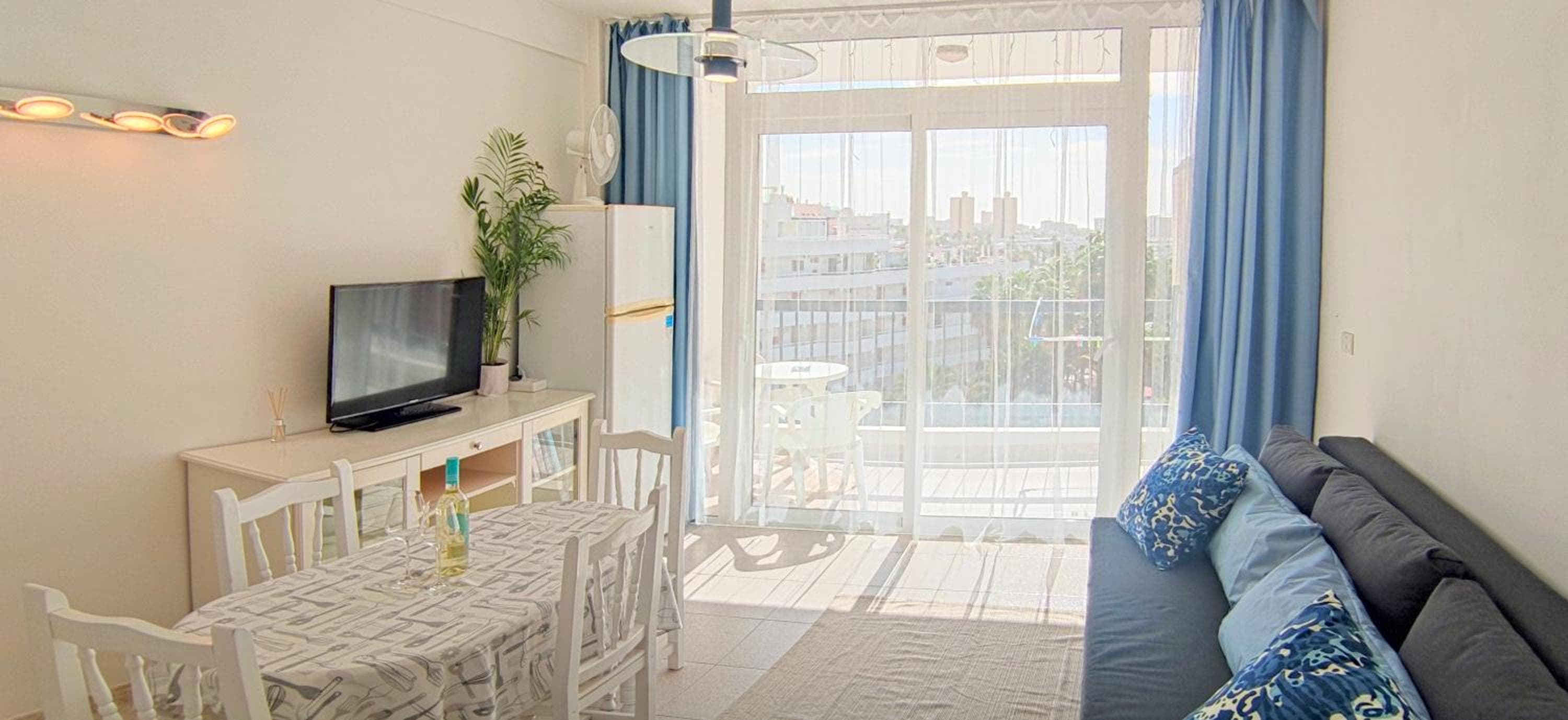 Blanco&Azul - Ocean View Balcony, Pool and Perfect Location — 1