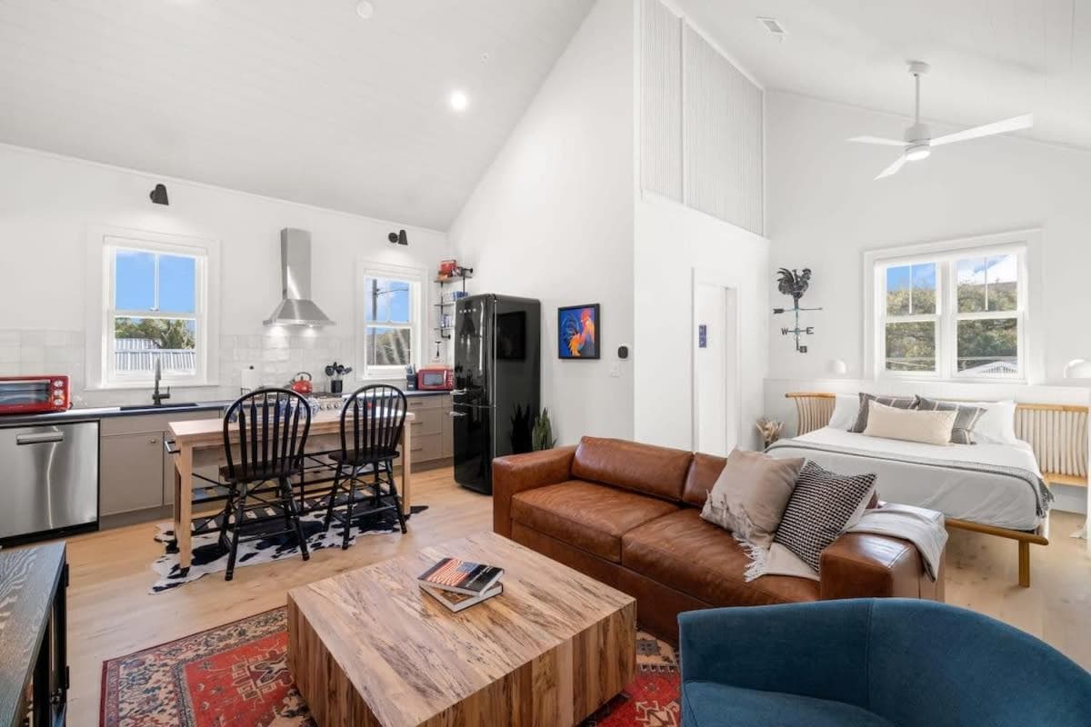 Casa Romeo - Luxury Ybor Apt, Steps to 7th Ave — 5
