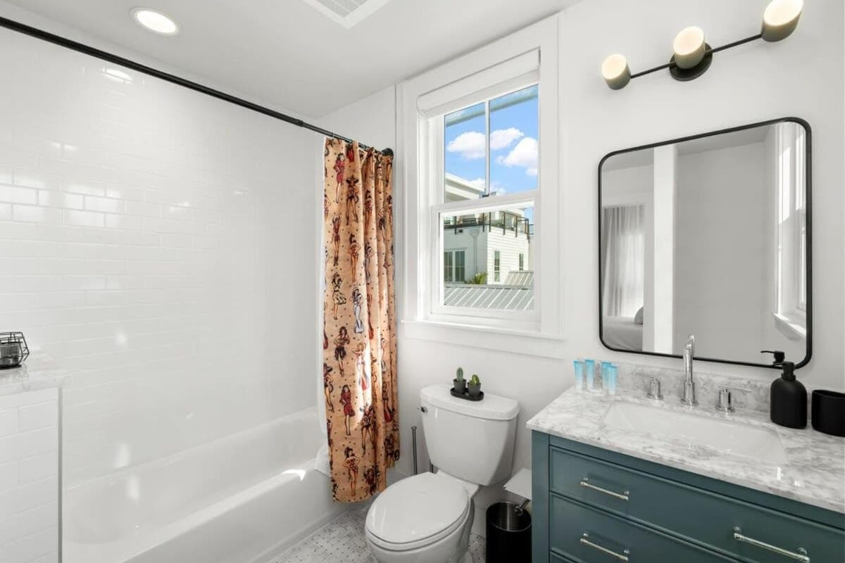Casa Romeo - Luxury Ybor Apt, Steps to 7th Ave — 6