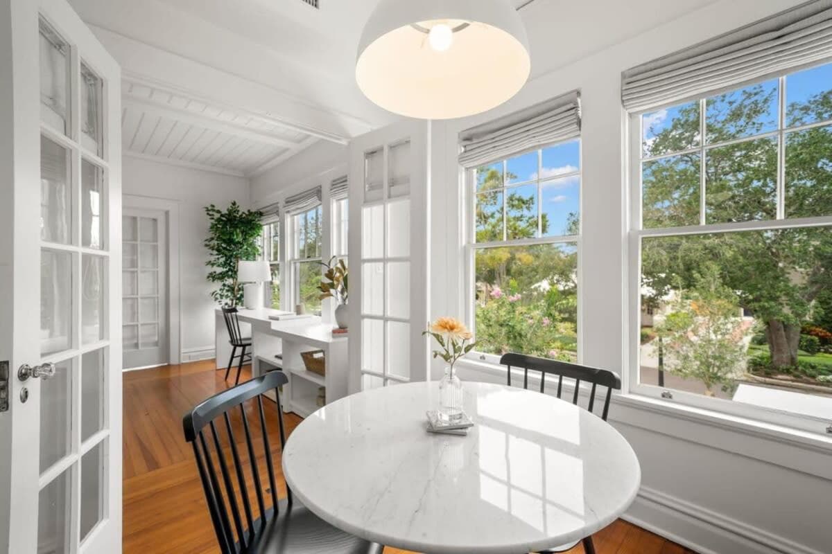 The Adaline Room #8 - Beautiful Hyde Park Apt, 2nd Floor, Steps to Bayshore — 14