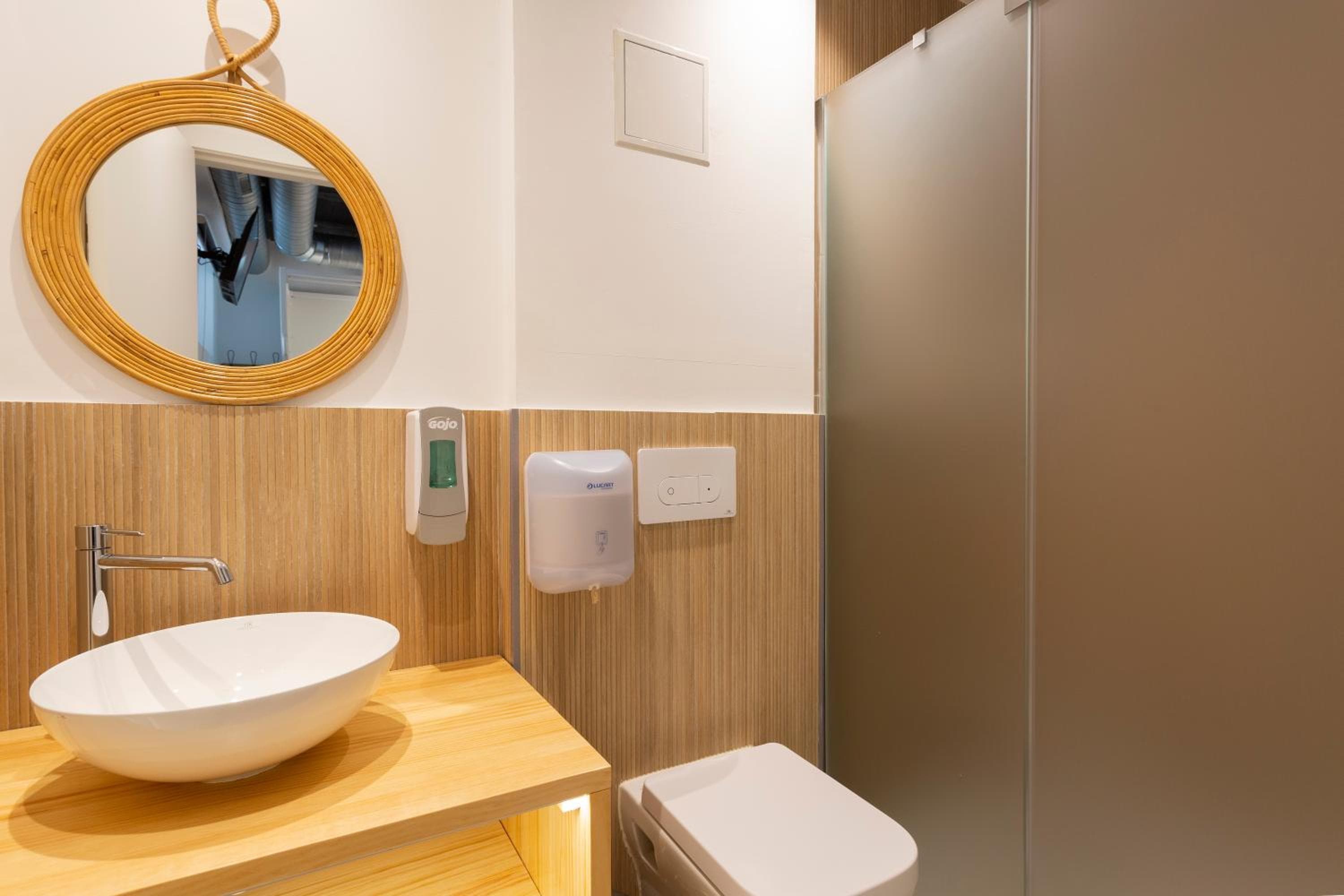 Malaga Stop Hostel AB — 22