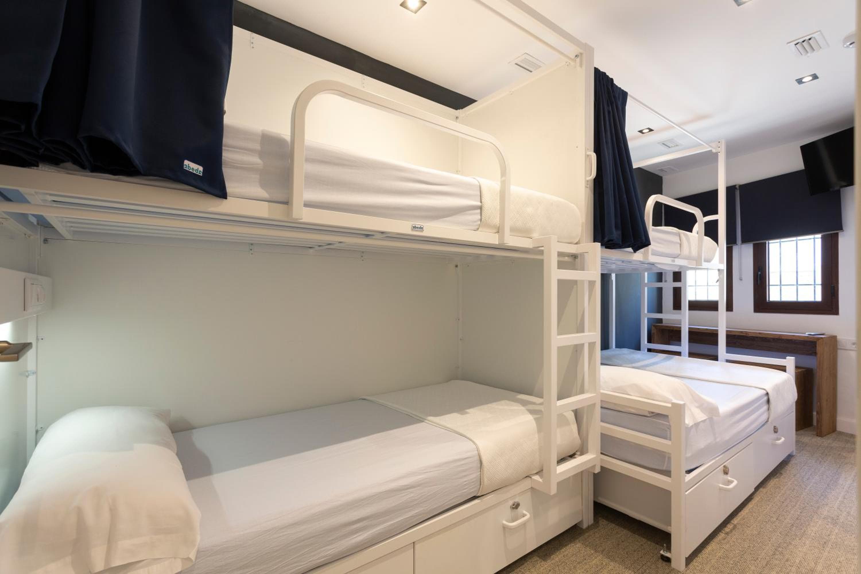 Malaga Stop Hostel AB — 27
