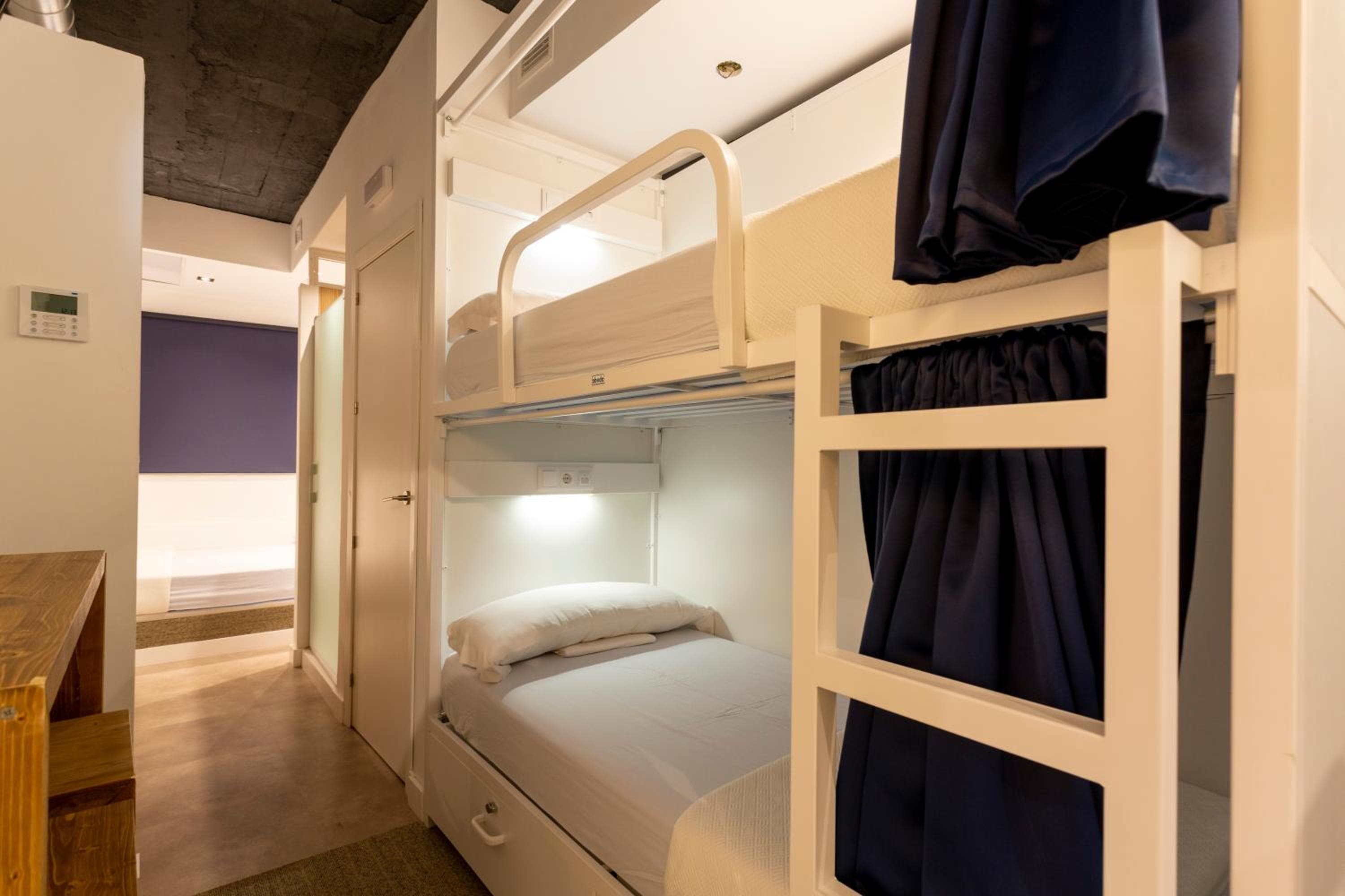 Malaga Stop Hostel AB — 28