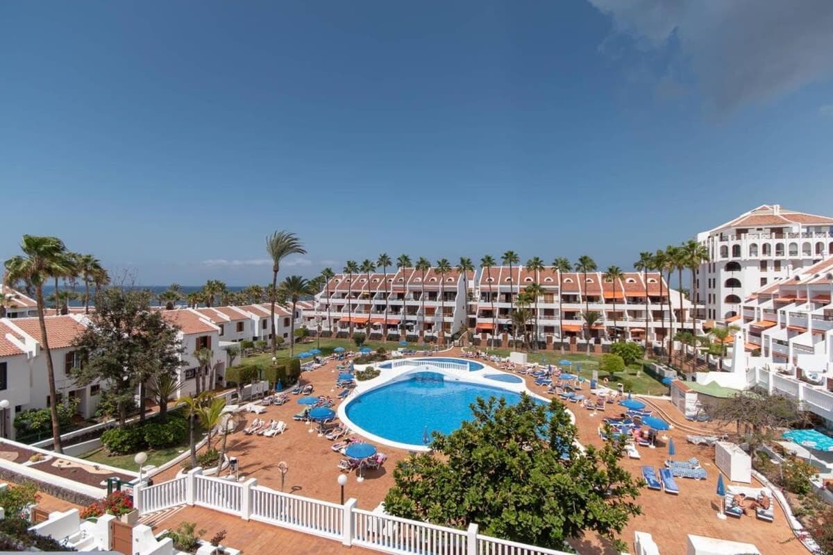 Parque Santiago II 271 - Two Bed with pool view and wifi internet — 1