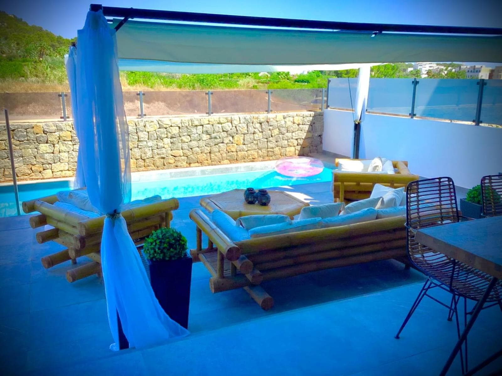 WHITE HOUSE IBIZA — 1