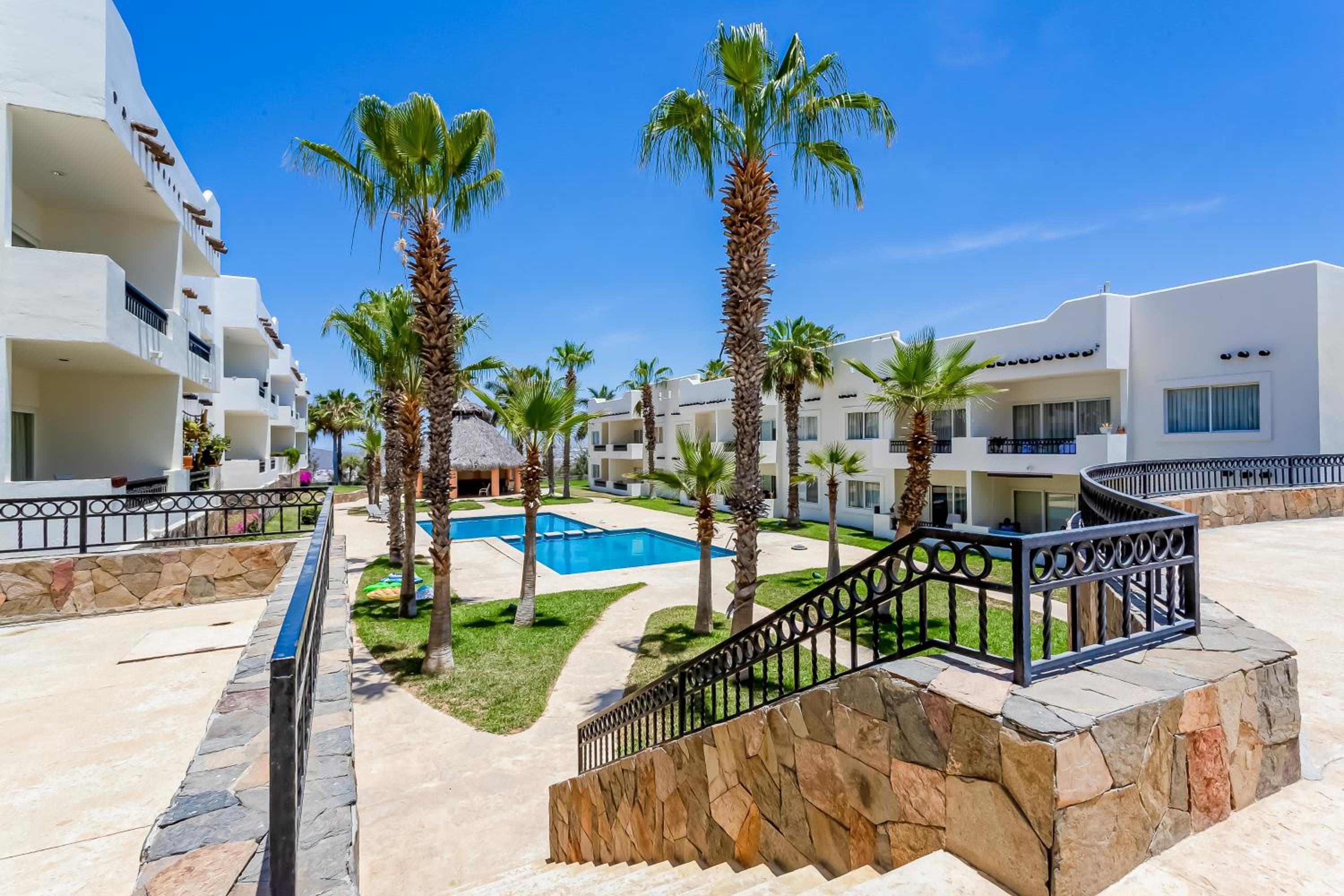 Villa Dorada Paradise — 4
