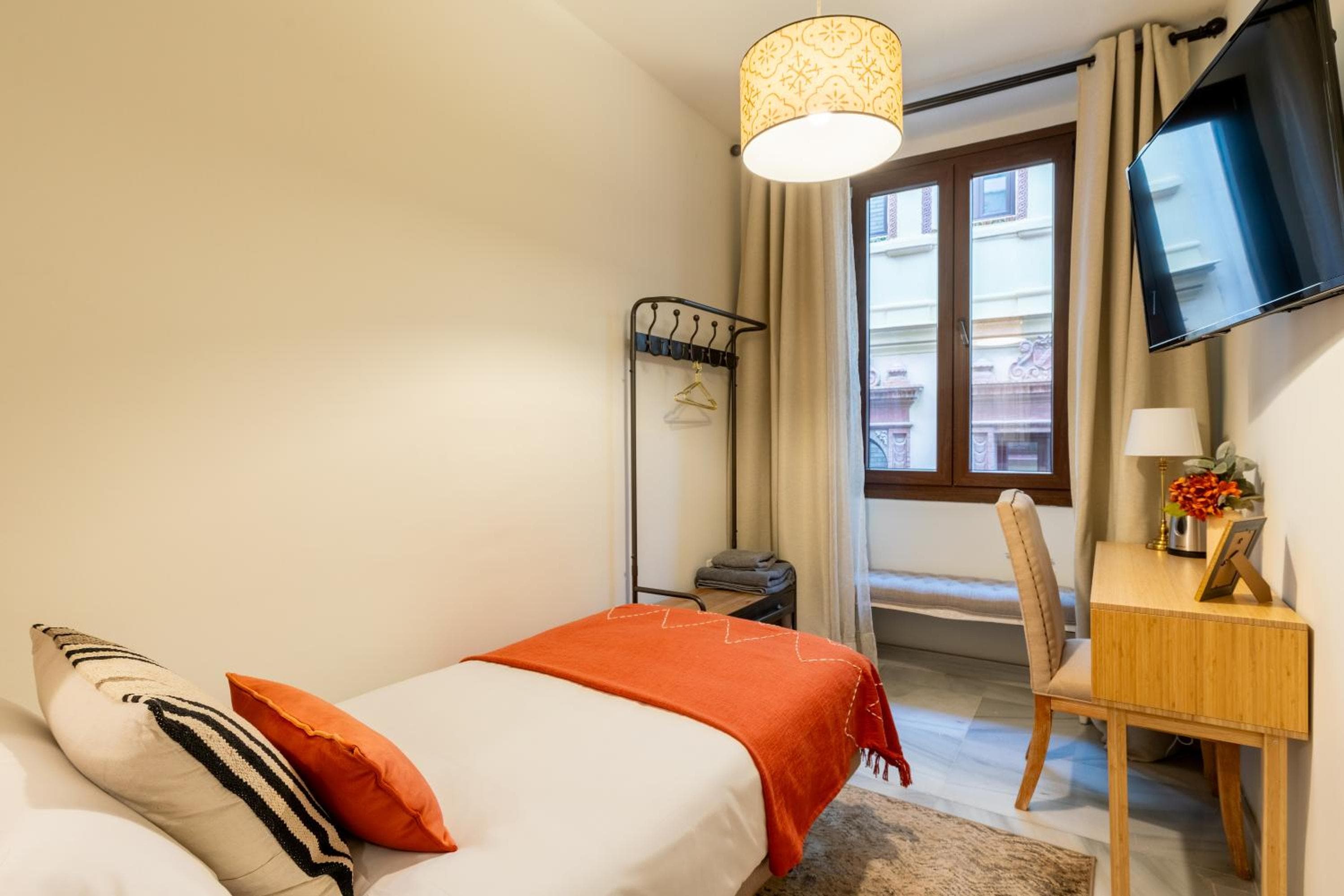 Arco de la Seda - Hotel Boutique — 28