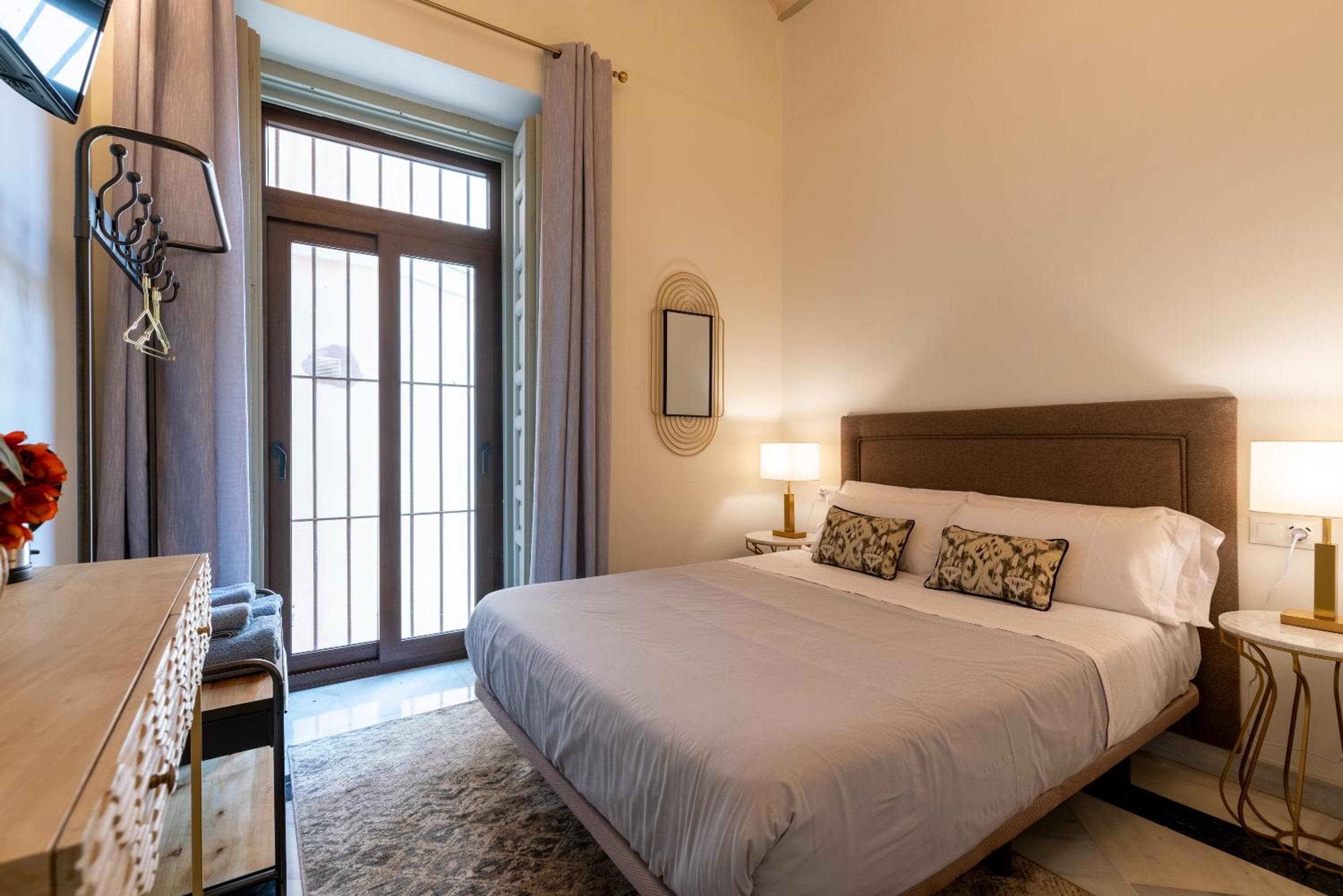 Arco de la Seda - Hotel Boutique — 22