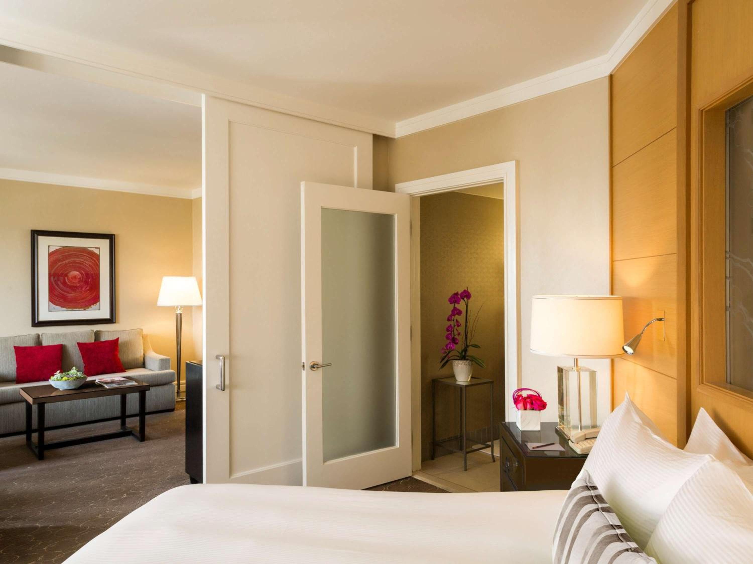 Hotel Sofitel Los Angeles at Beverly Hills — 24