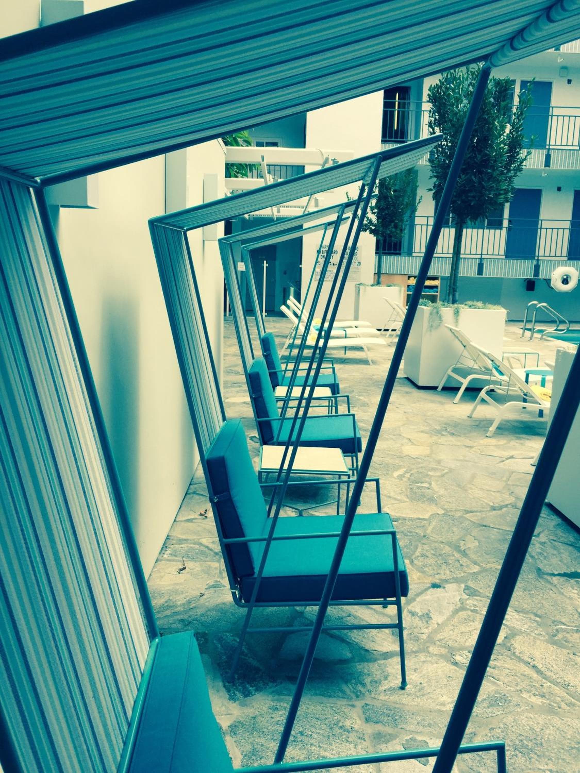 The Beverly Laurel Hotel at West Hollywood — 5